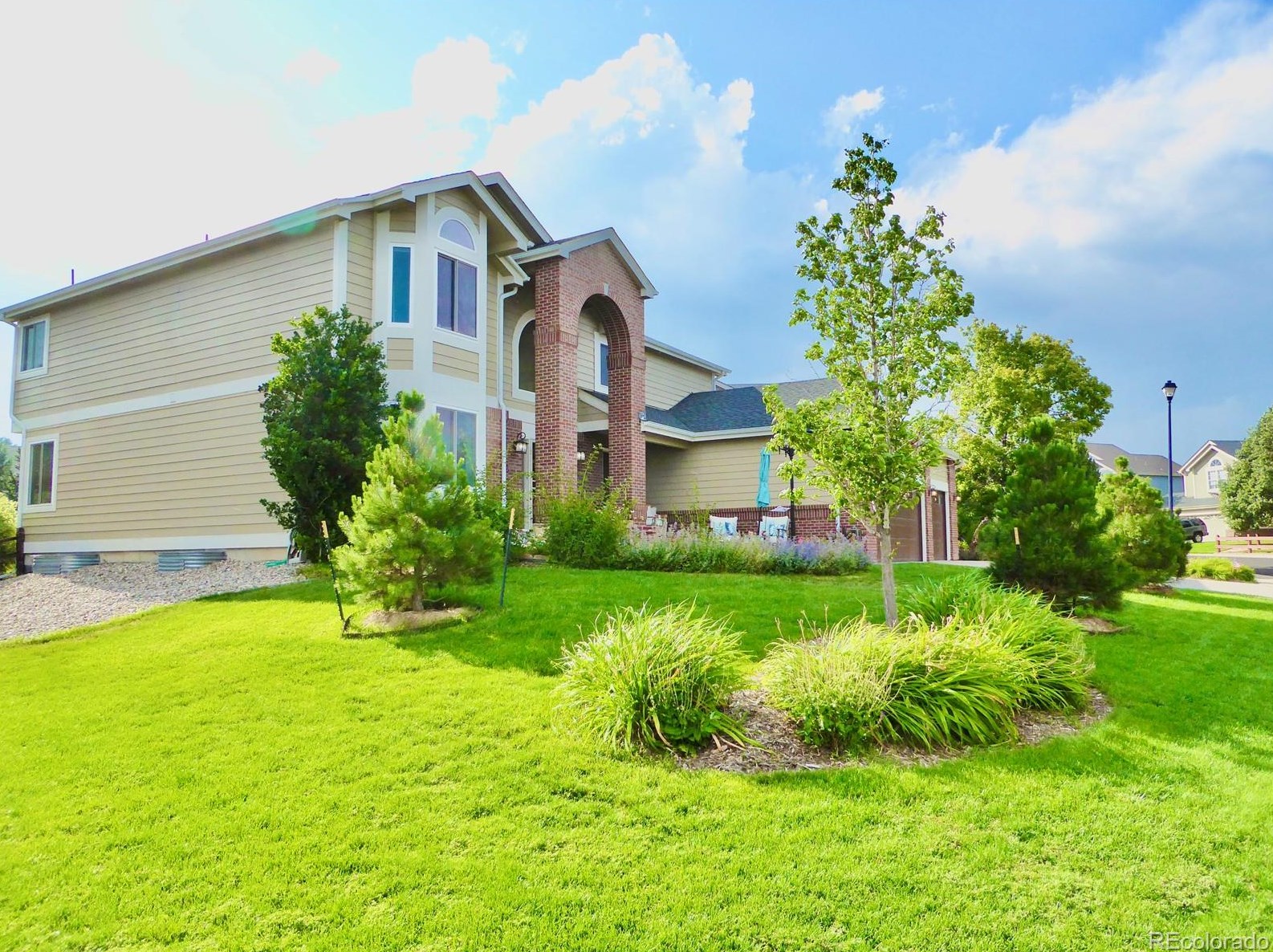 1663 Marsh Hawk Cir, Castle Rock CO  80109-9593 exterior