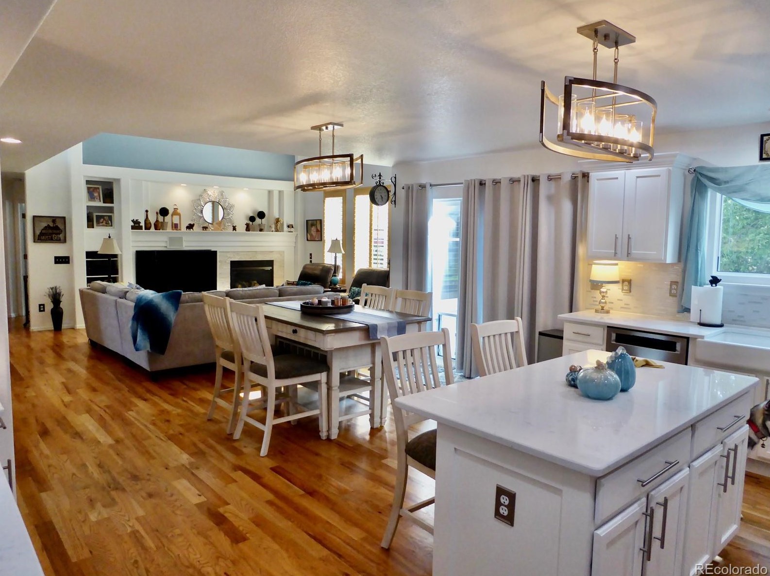 1663 Marsh Hawk Cir, Castle Rock CO  80109-9593 exterior