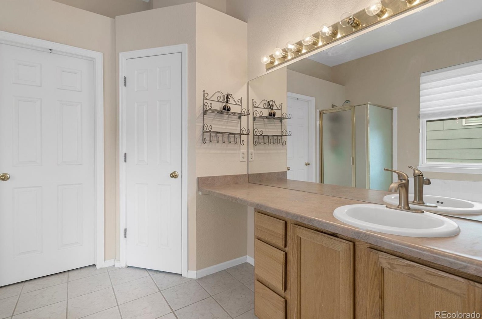 751 Chadwick Cir, Littleton CO exterior