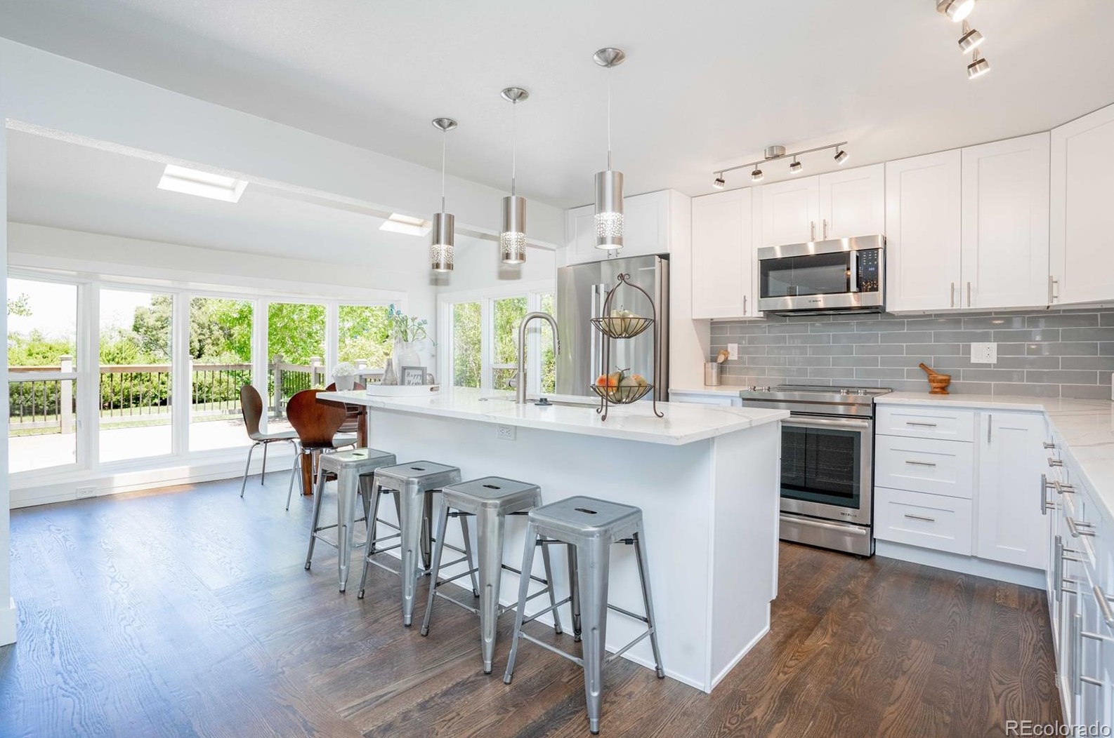 7706 Clermont Ct, Littleton CO  80122-3707 exterior