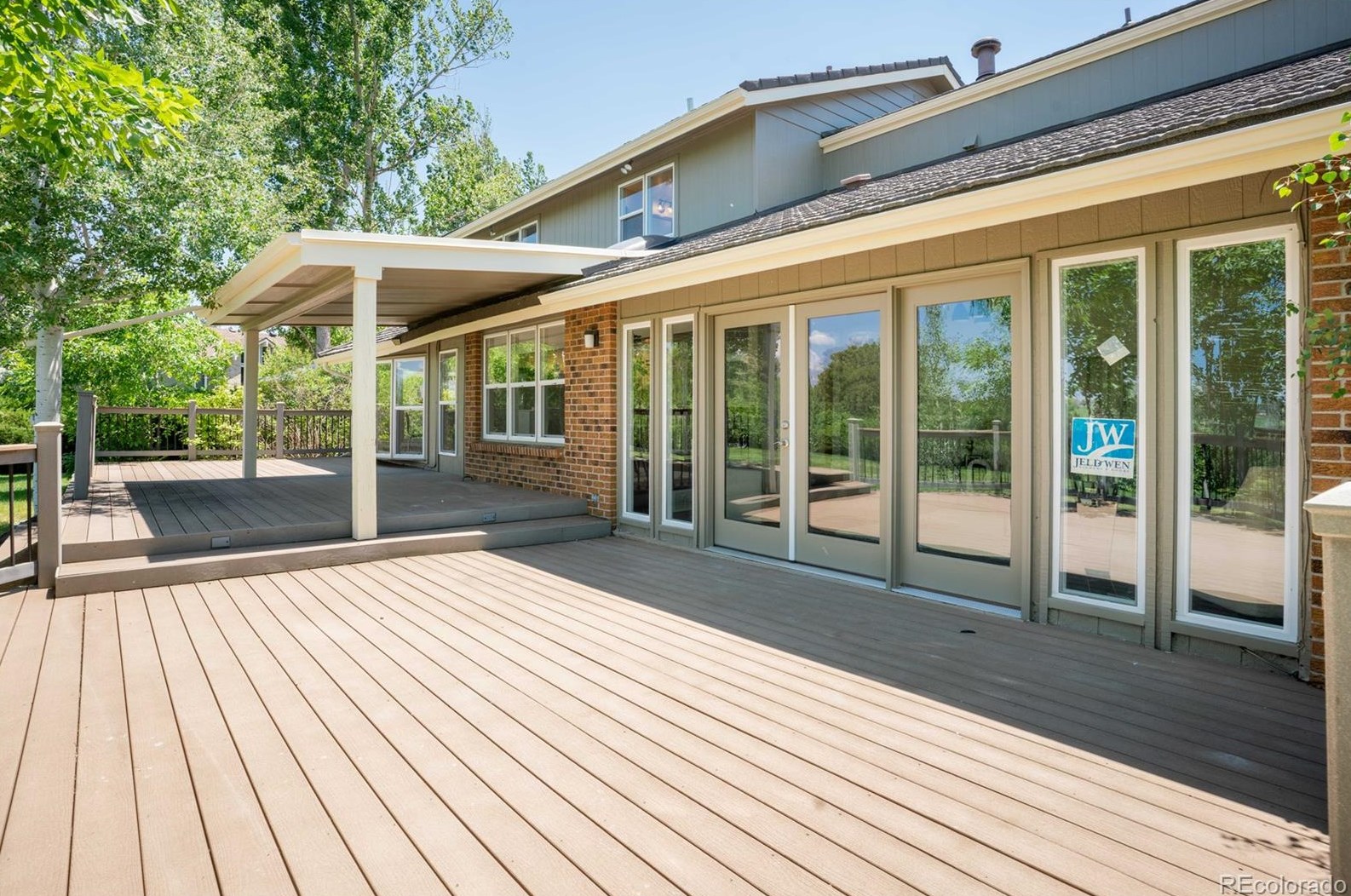 7706 Clermont Ct, Littleton CO  80122-3707 exterior