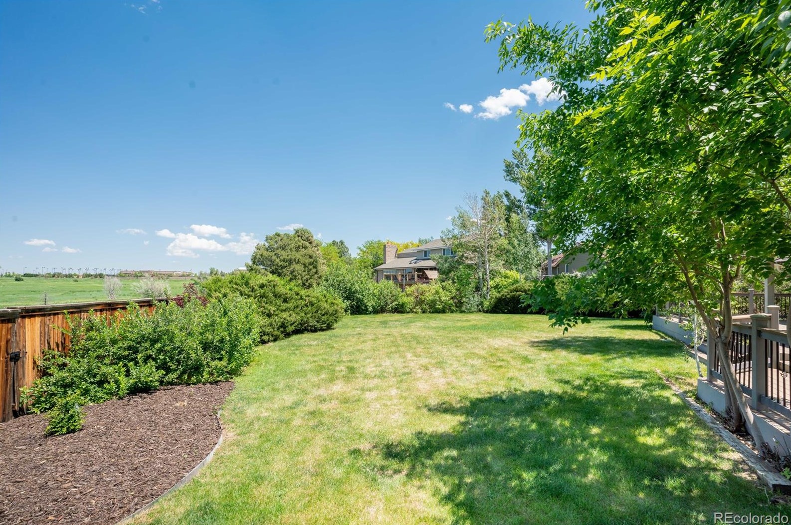 7706 Clermont Ct, Littleton CO  80122-3707 exterior