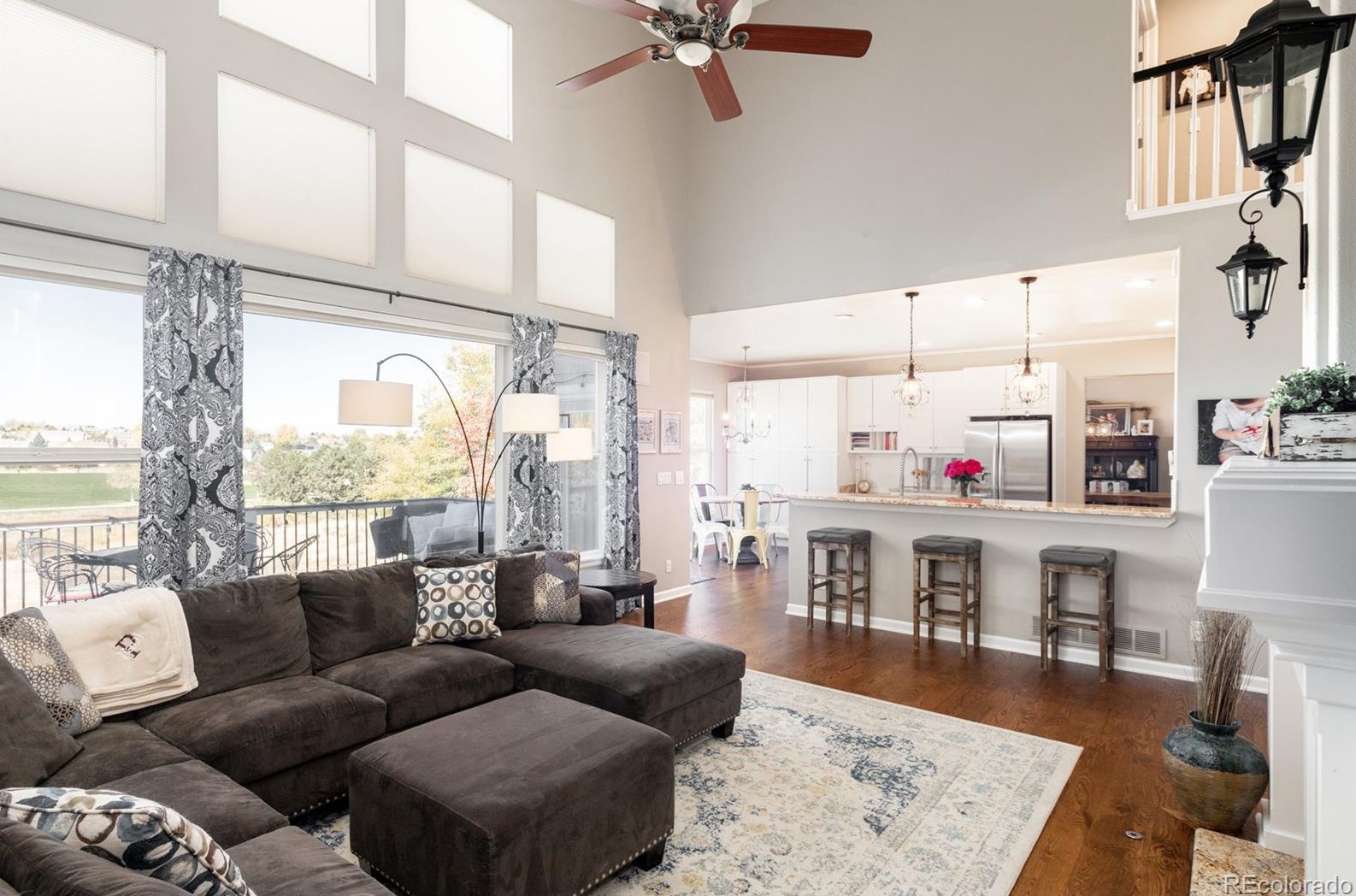 9461 Lark Sparrow Dr, Littleton CO 80126-5233 exterior