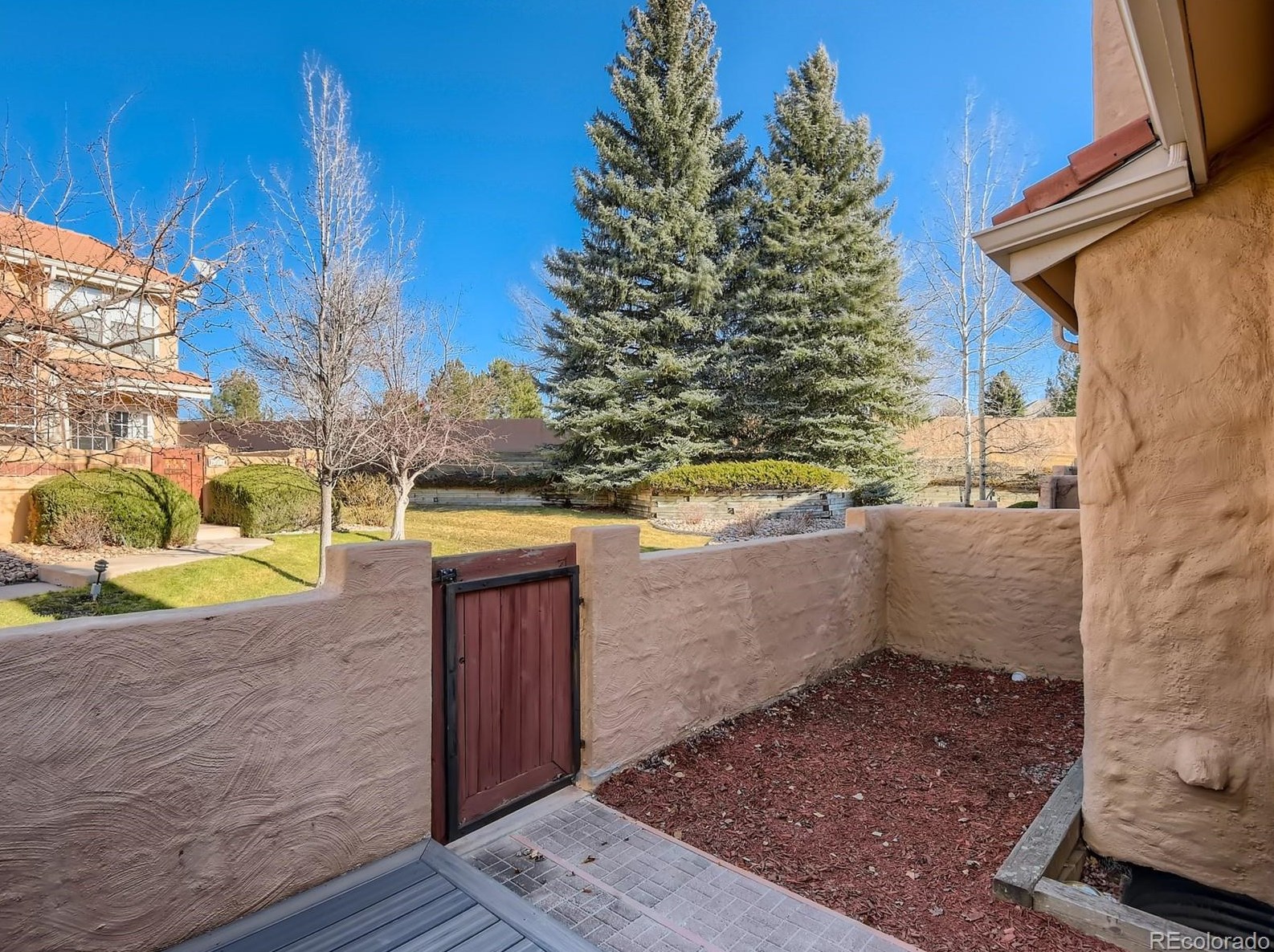 9151 Cactus Ct, Littleton CO  80124-3050 exterior