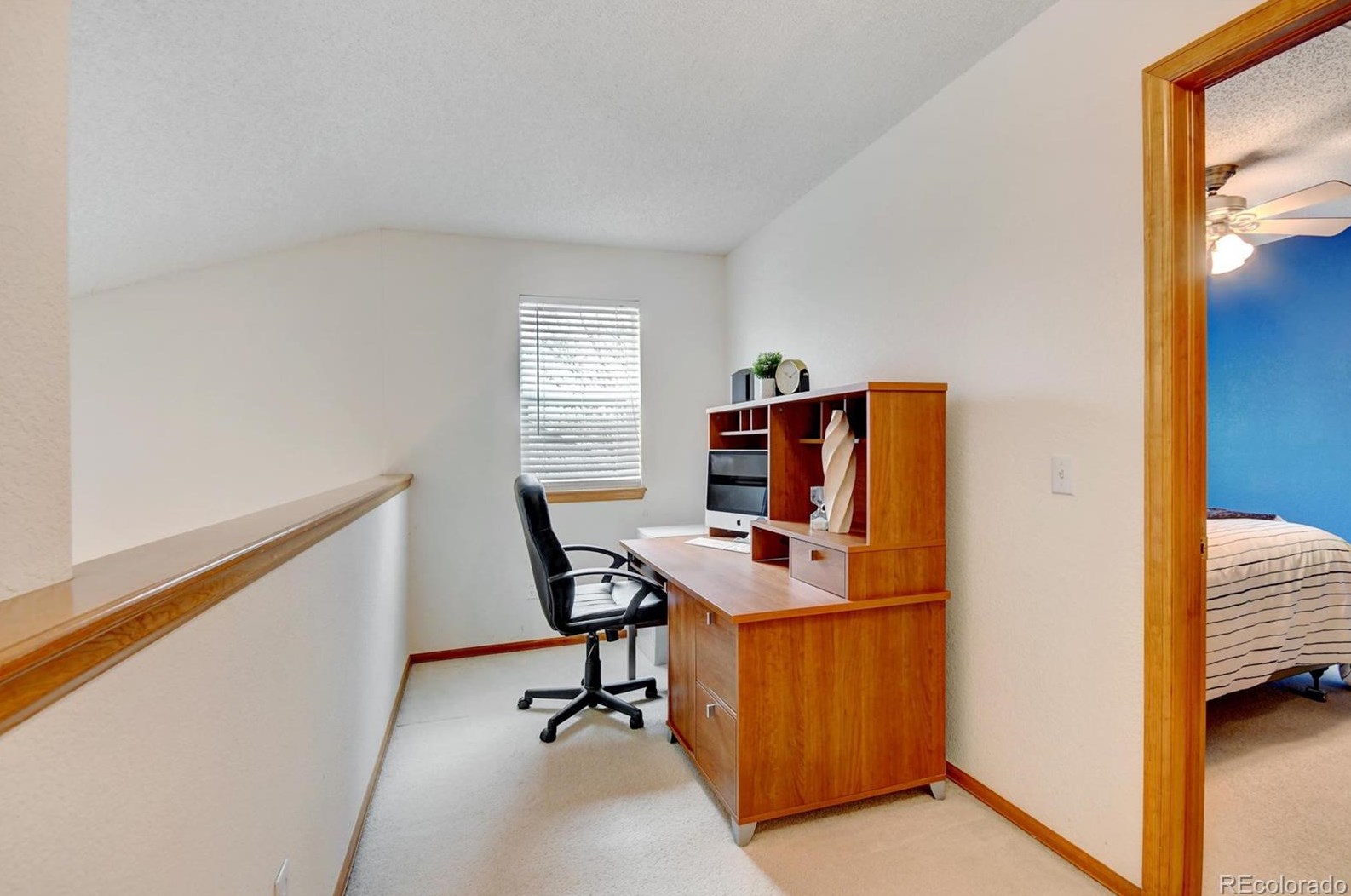 2337 Hyacinth Rd, Littleton CO 80129-4697 exterior