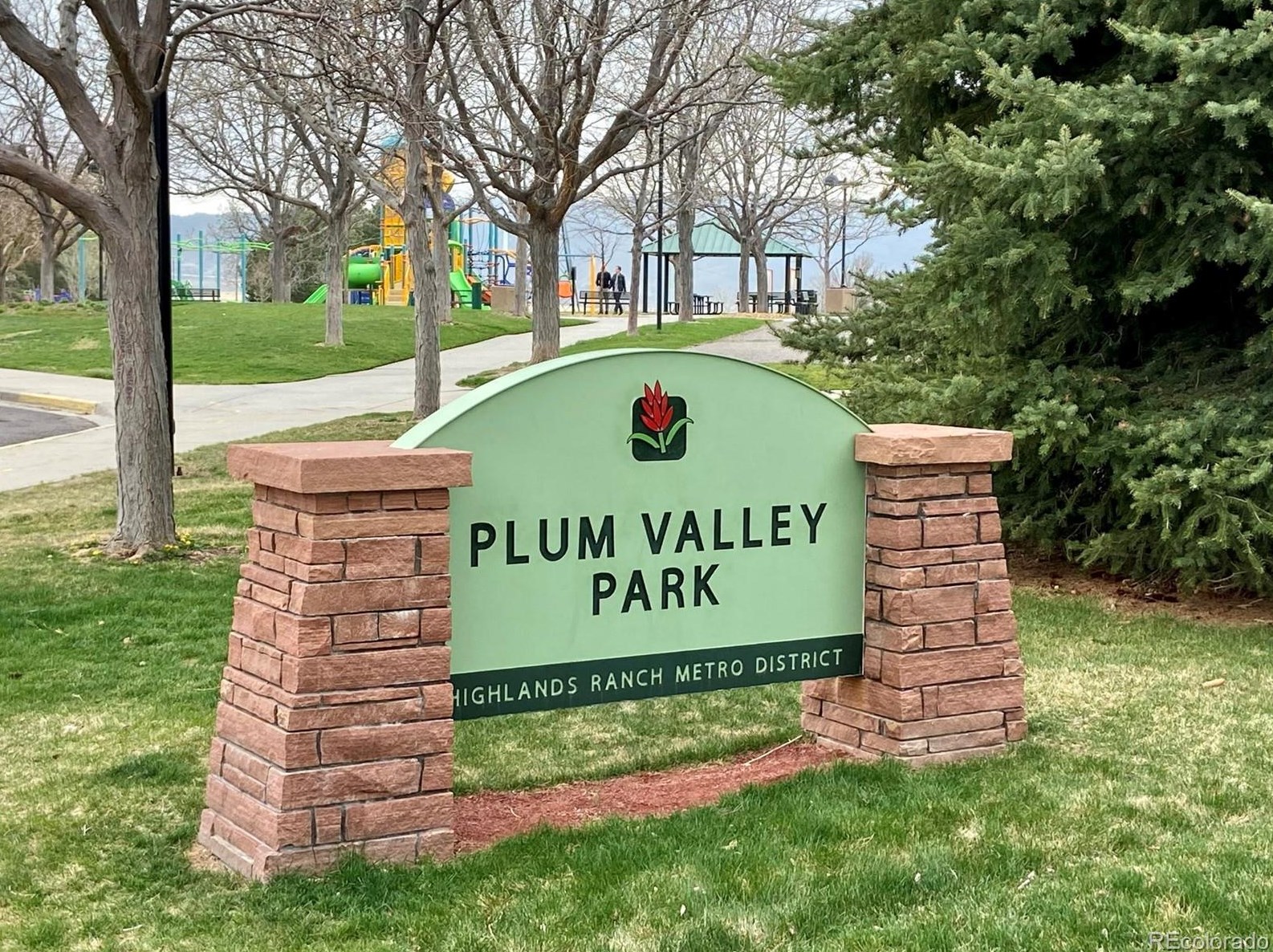 2337 Hyacinth Rd, Littleton CO 80129-4697 exterior