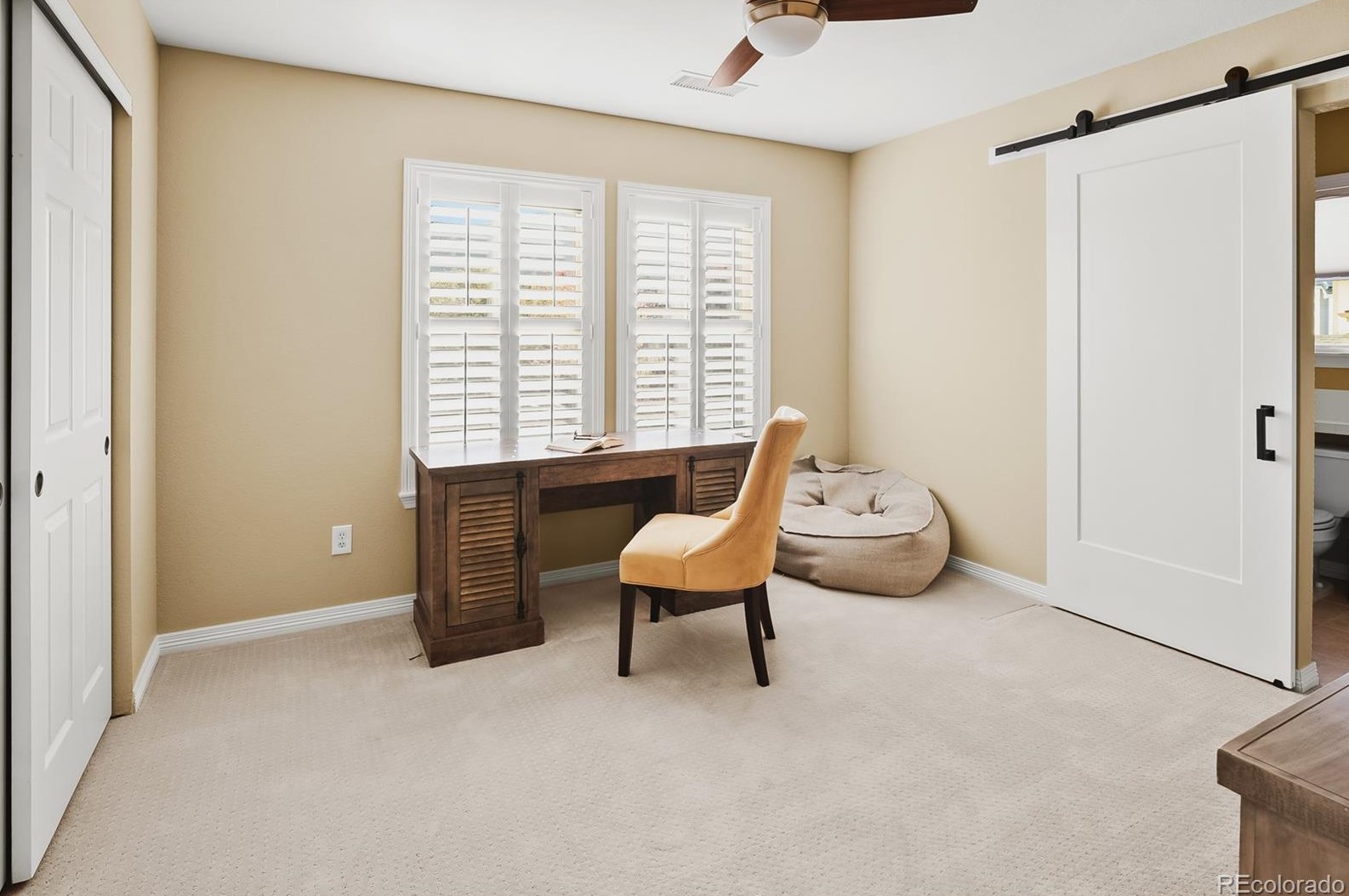 9859 Cambridge Pl, Littleton CO  80127-5907 exterior