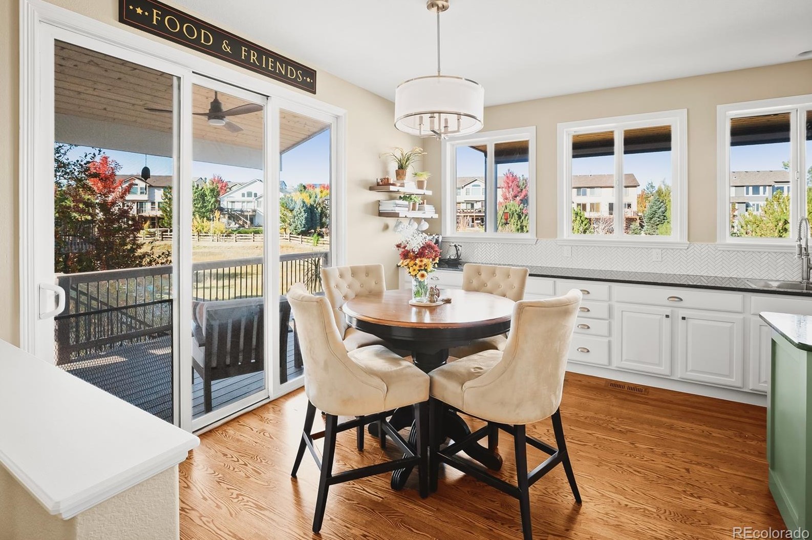 9859 Cambridge Pl, Littleton CO  80127-5907 exterior