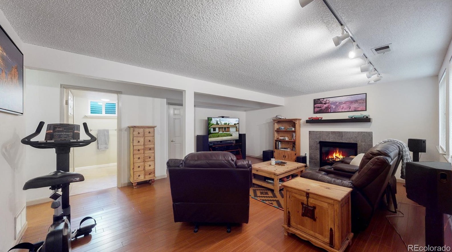 8542 Star Cir, Littleton CO 80128-6242 exterior