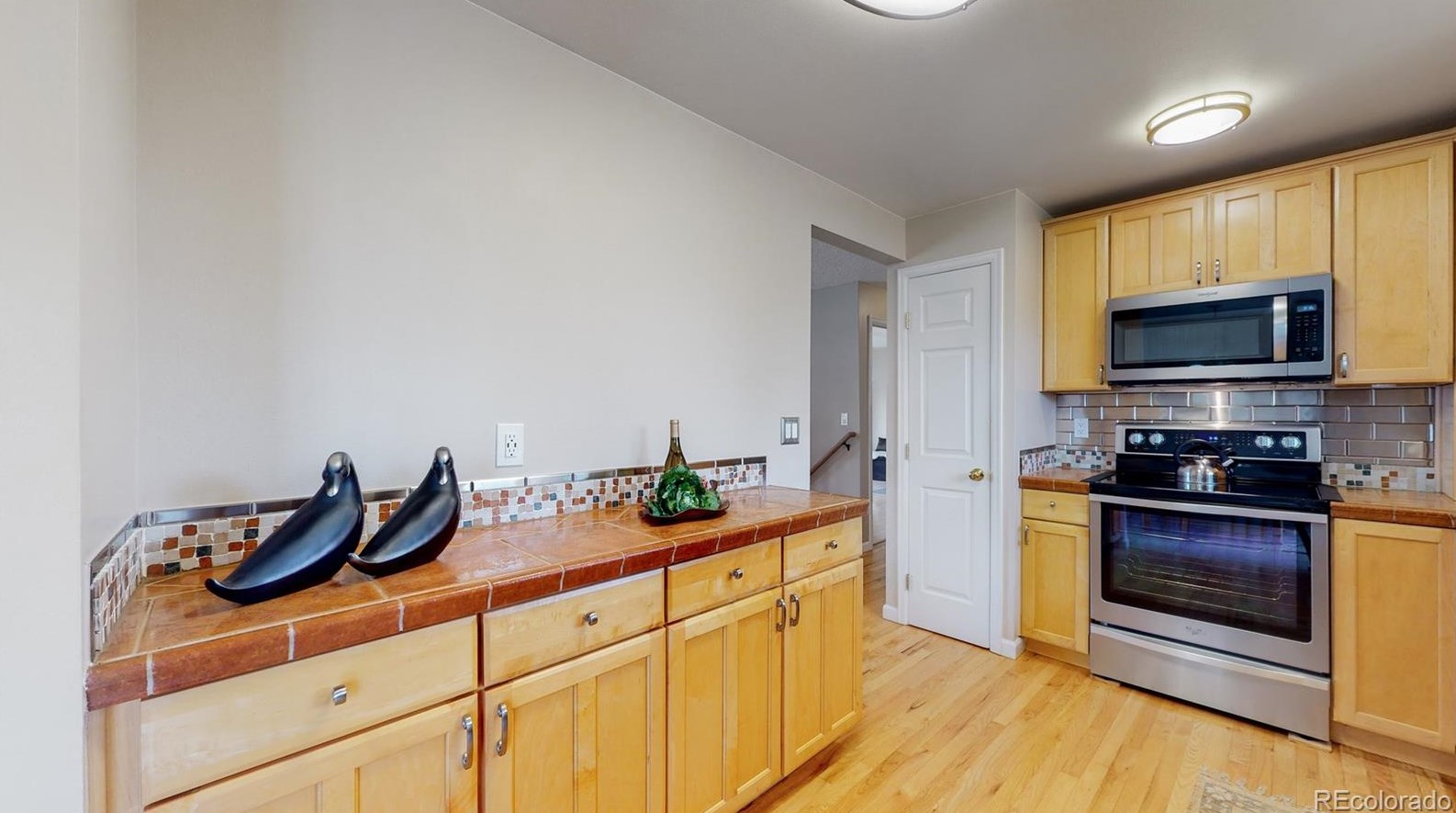 8542 Star Cir, Littleton CO 80128-6242 exterior