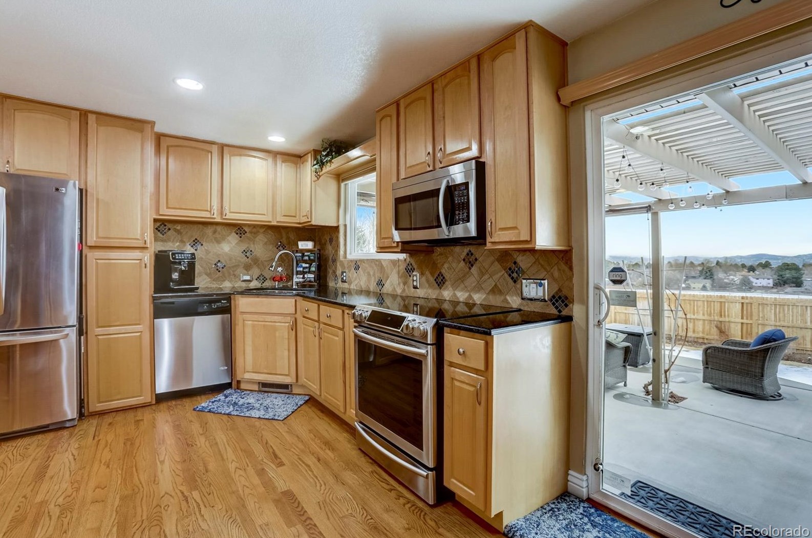 212 Helena Cir, Littleton CO 80124-2709 exterior