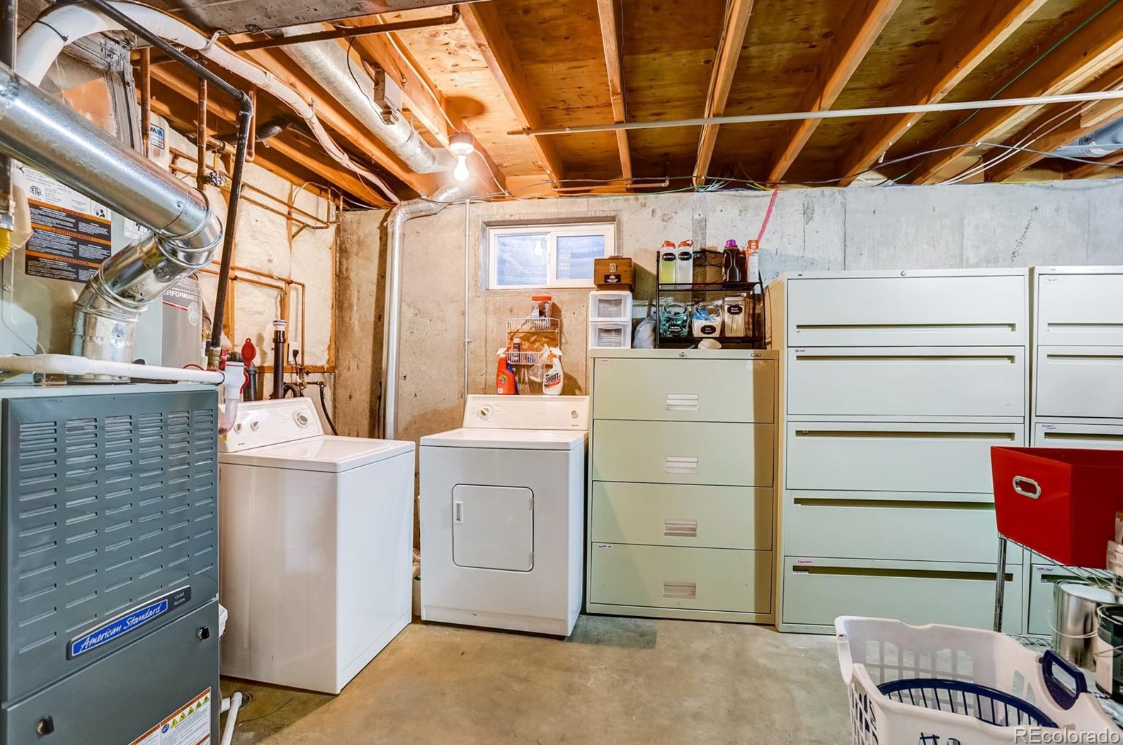 212 Helena Cir, Littleton CO 80124-2709 exterior