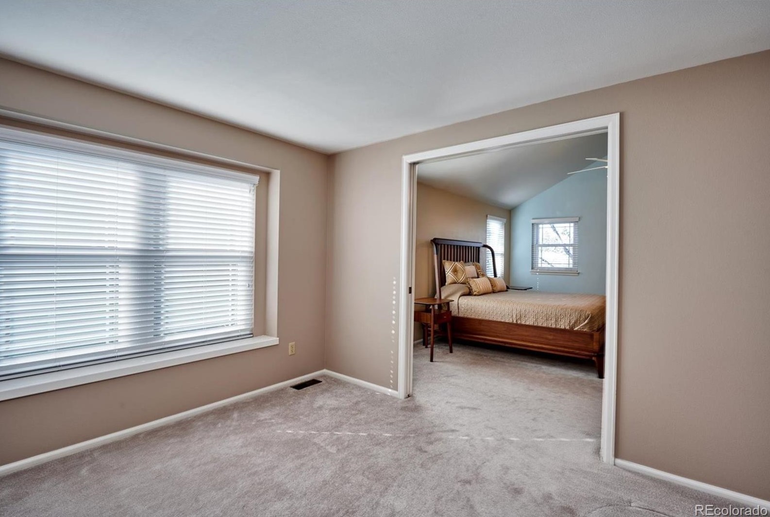 8604 Forrest Dr, Littleton CO  80126-2921 exterior