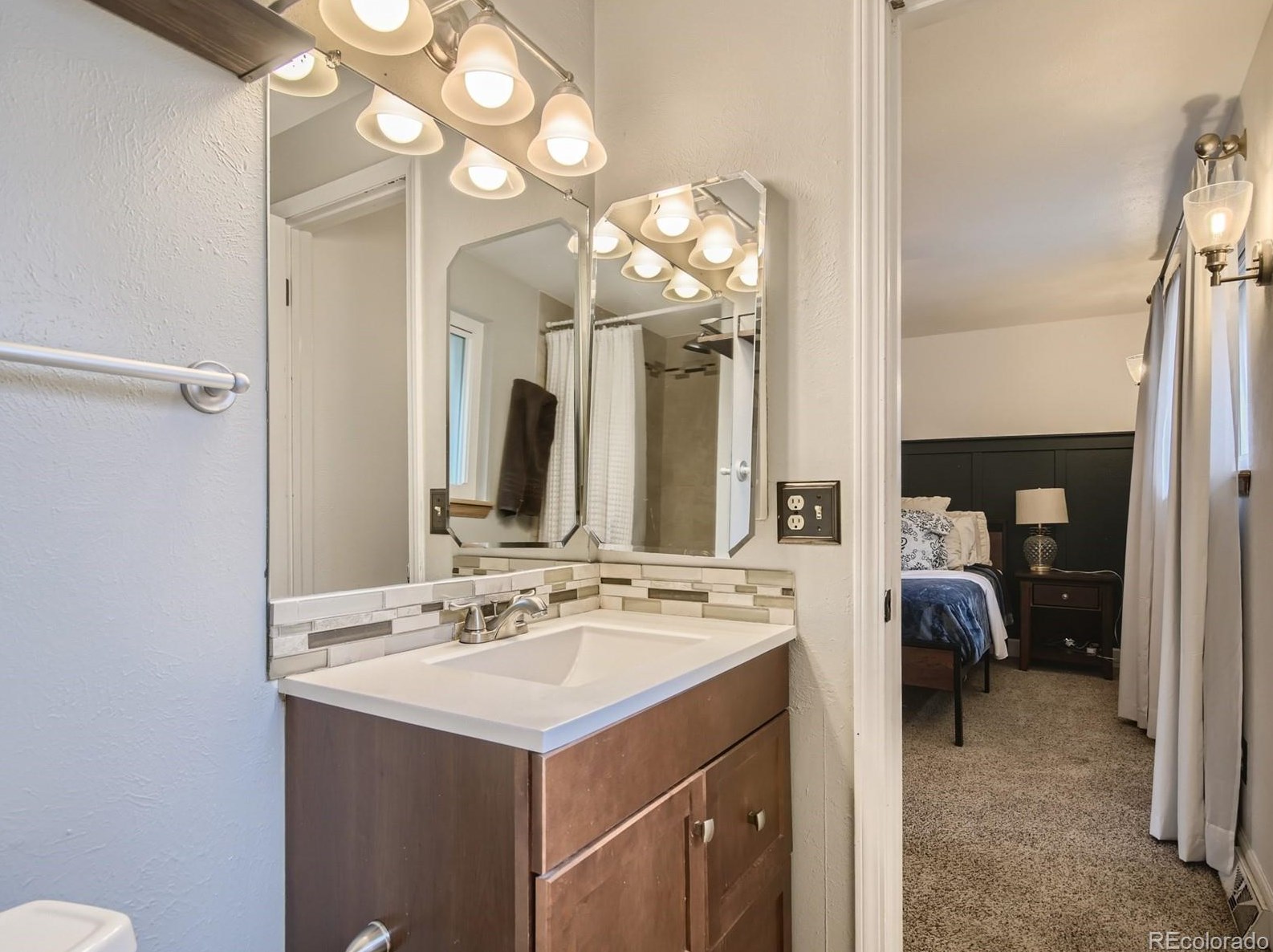 7003 Yukon St, Littleton CO 80128-6147 exterior