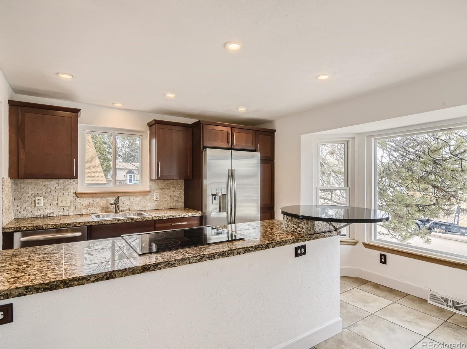 7003 Yukon St, Littleton CO 80128-6147 exterior