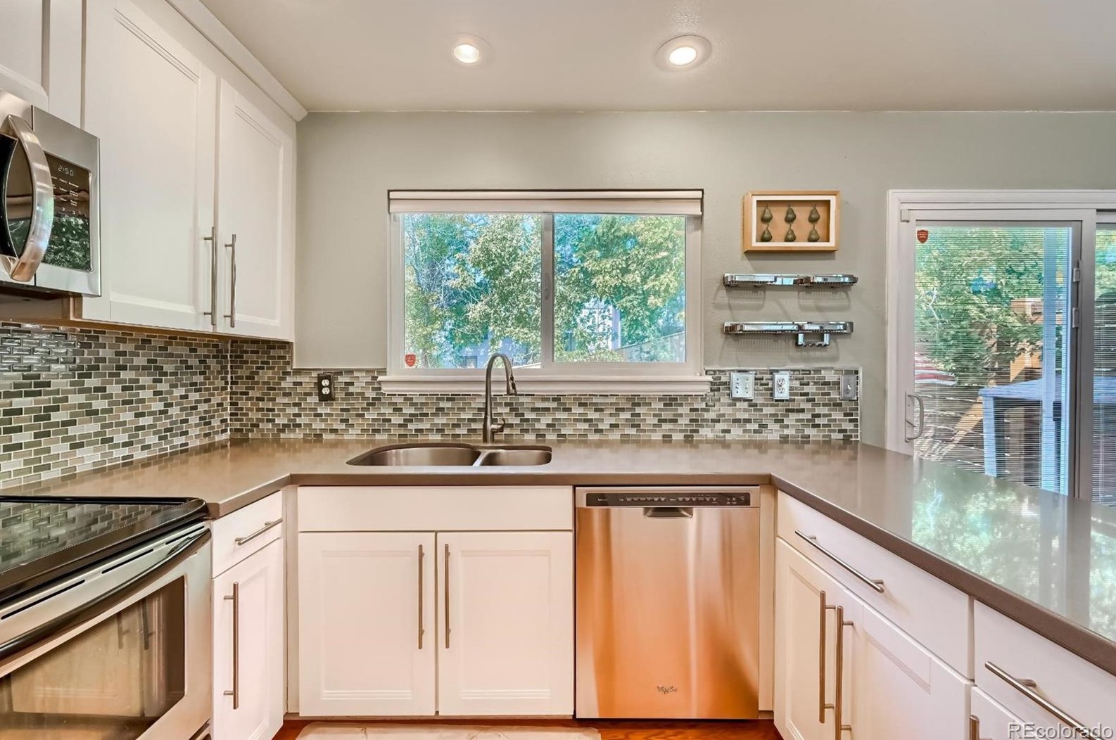 9251 Stargrass Cir, Littleton CO 80126-2262 exterior