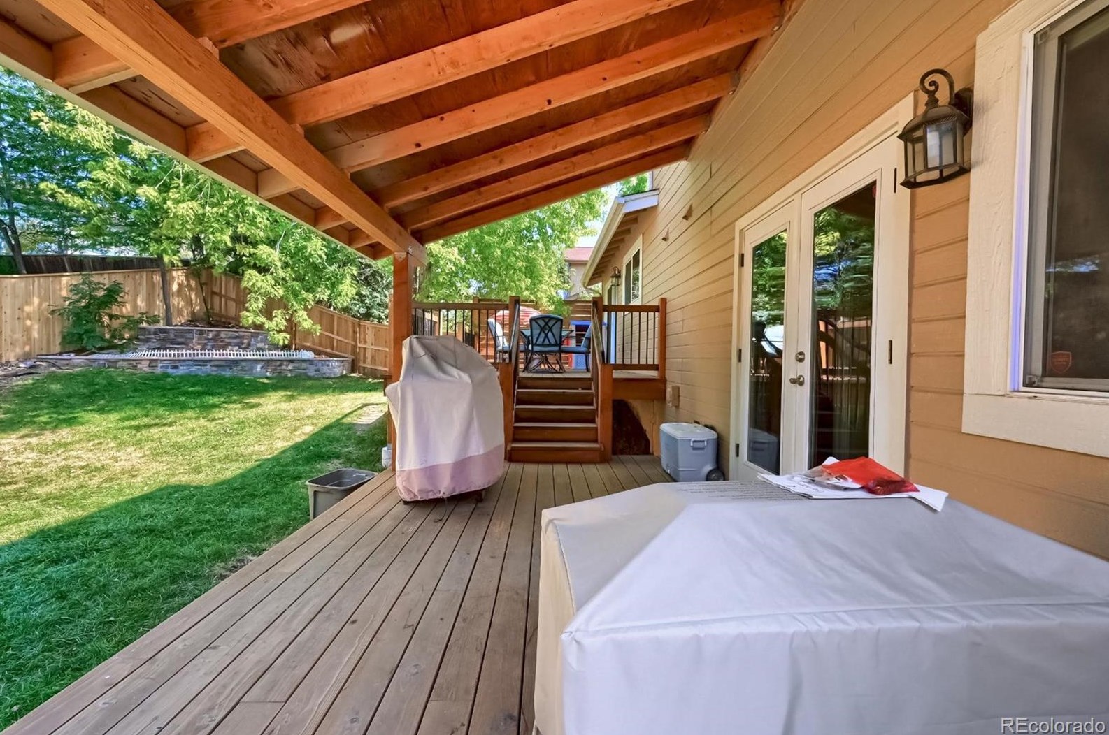 9251 Stargrass Cir, Littleton CO 80126-2262 exterior