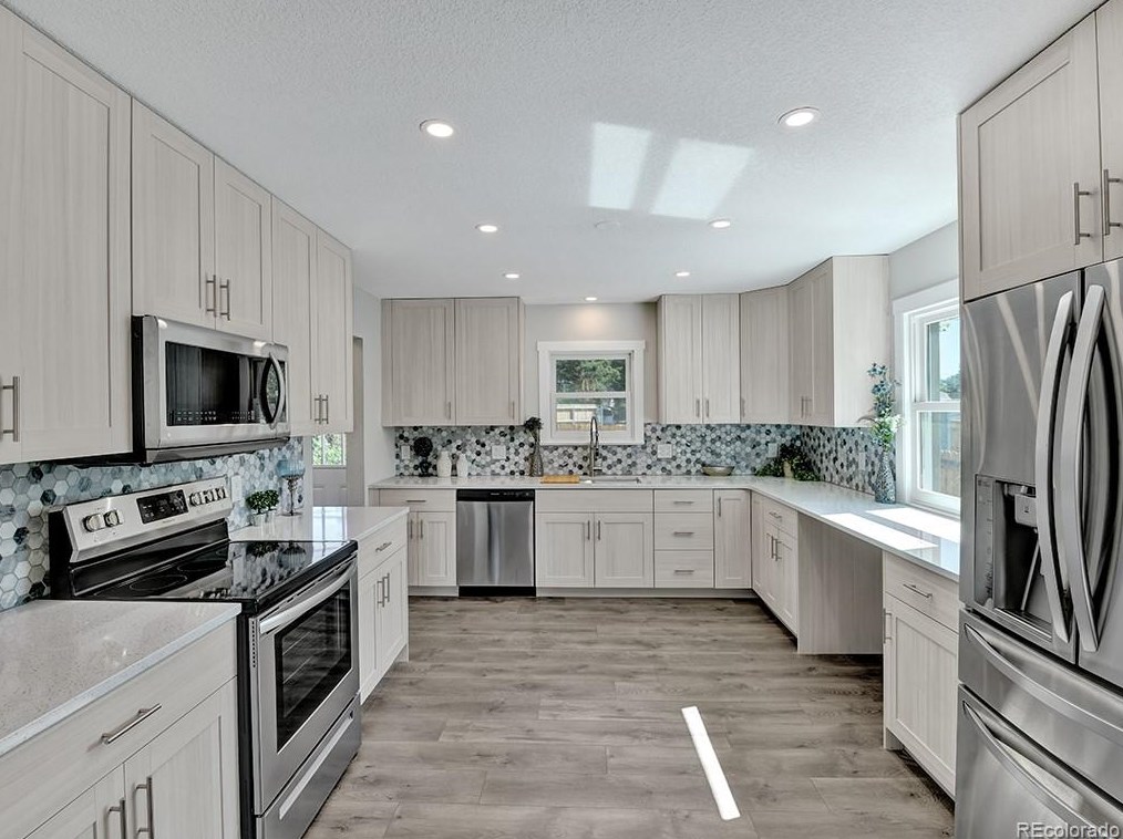 509 Pleasant St, Colorado Springs CO 80904-2112 exterior