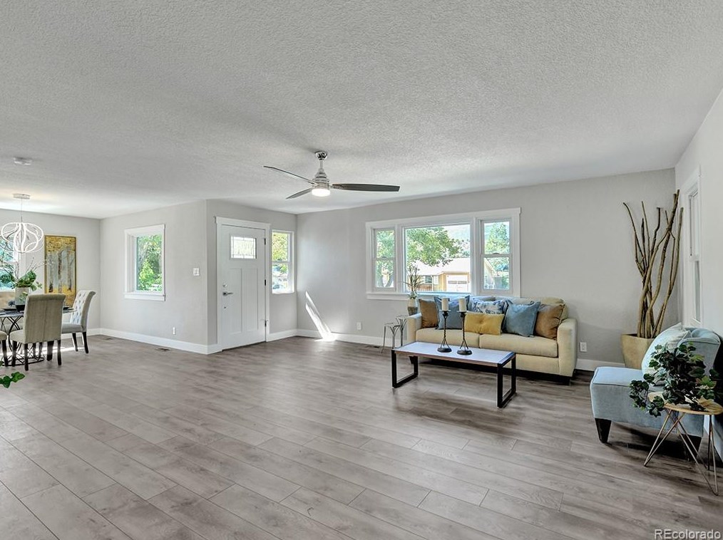 509 Pleasant St, Colorado Springs CO 80904-2112 exterior