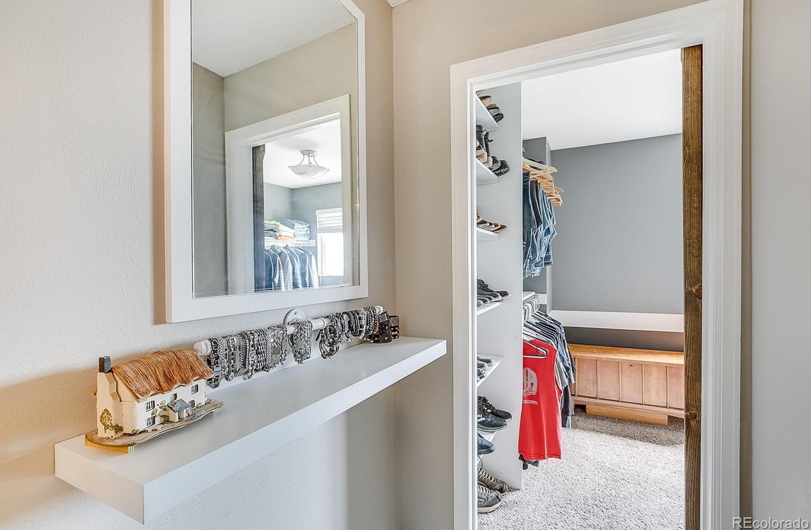 5855 Miller Ct, Littleton CO 80127-5584 exterior