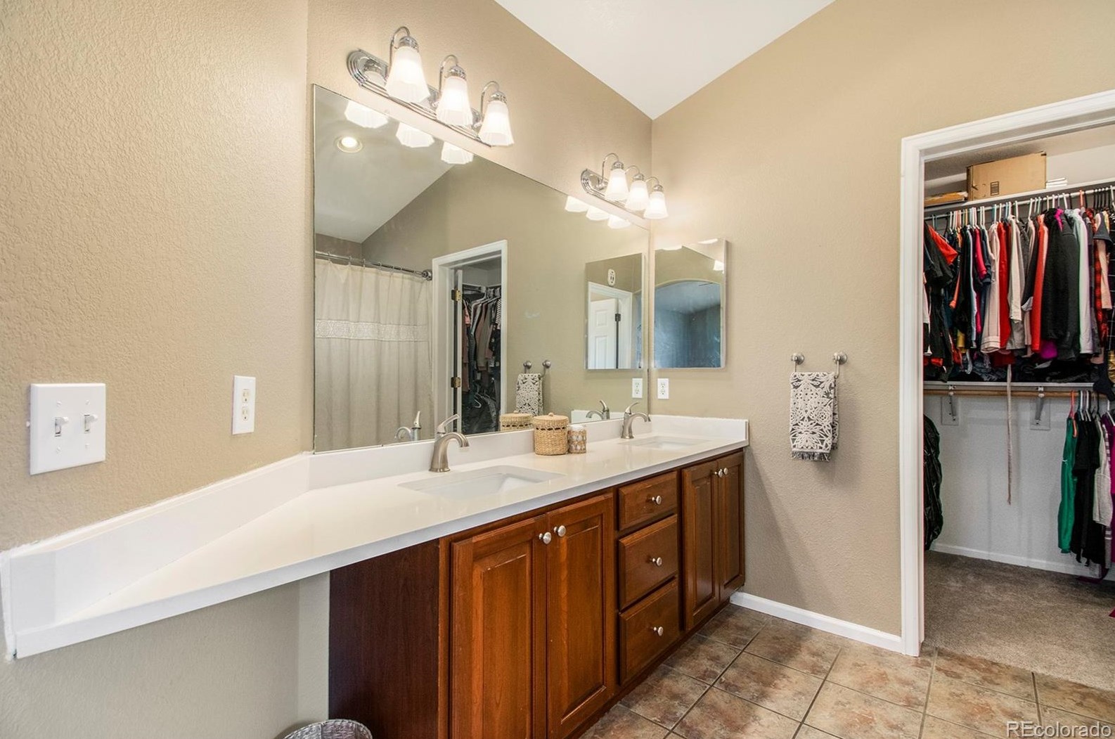 9681 Dover Way, Littleton CO 80123-3314 exterior