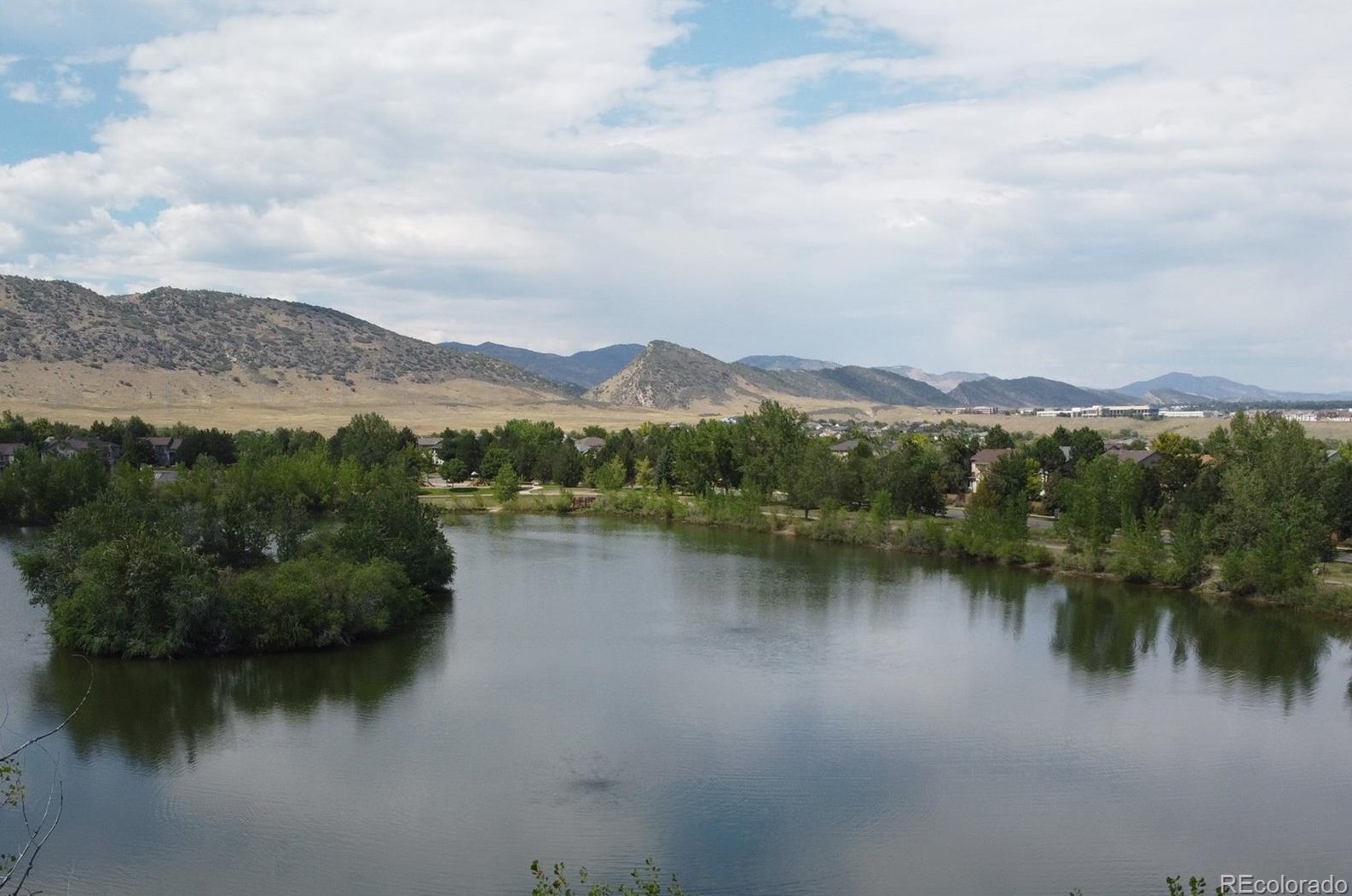 9681 Dover Way, Littleton CO 80123-3314 exterior