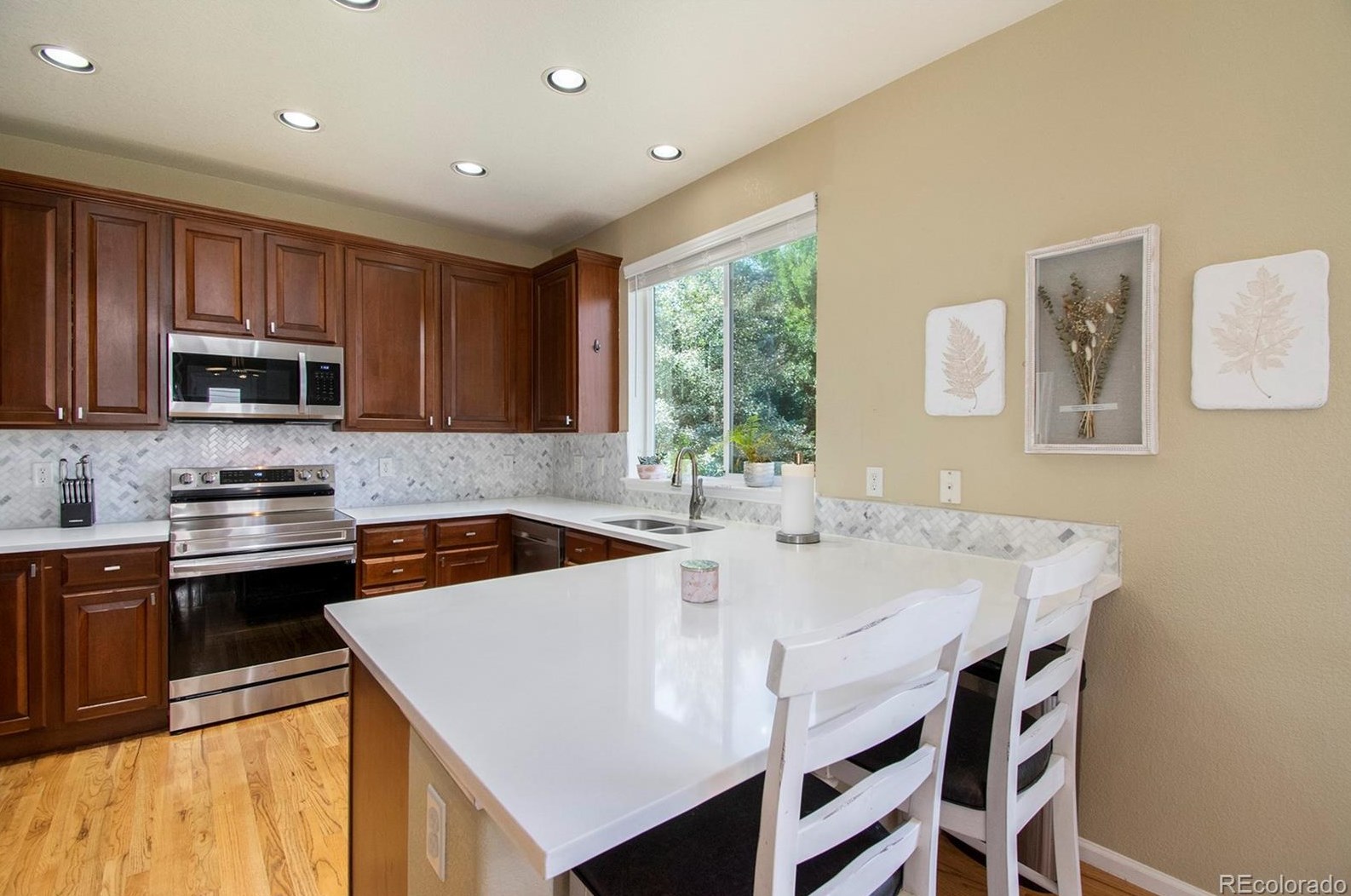 9681 Dover Way, Littleton CO 80123-3314 exterior