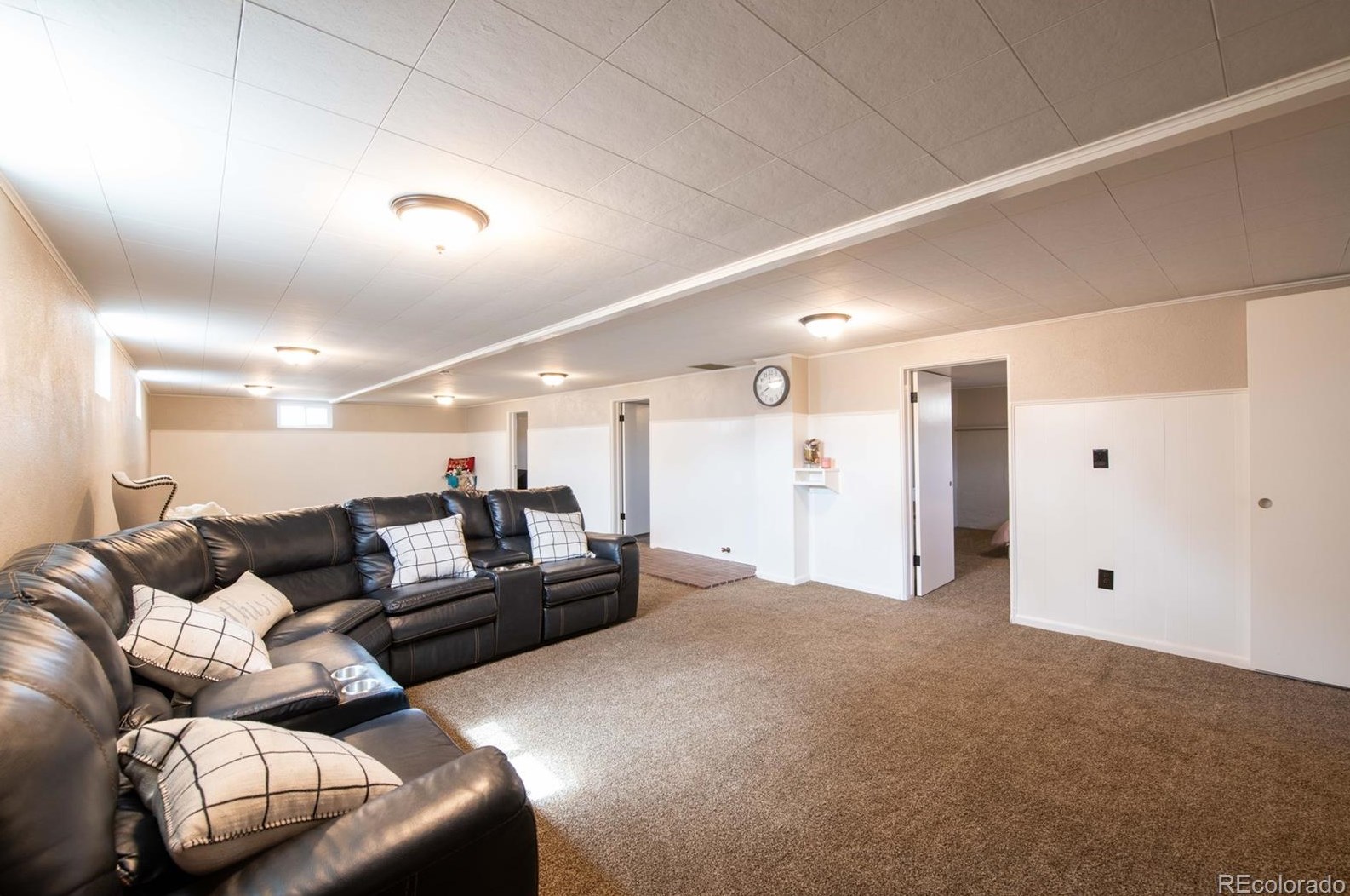 636 2nd Ave, Deer Trail CO exterior