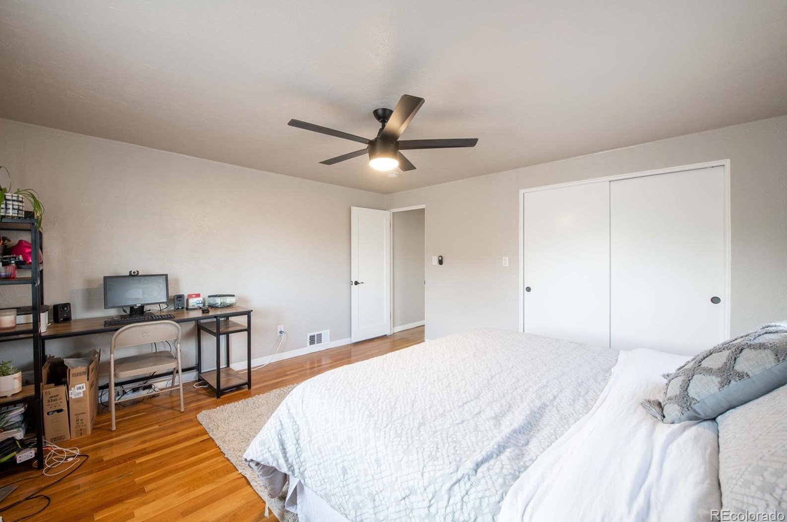 636 2nd Ave, Deer Trail CO exterior