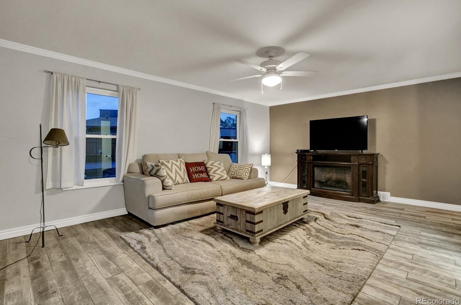 3209 Serendipity Cir, Colorado Springs CO 80917-3040 exterior