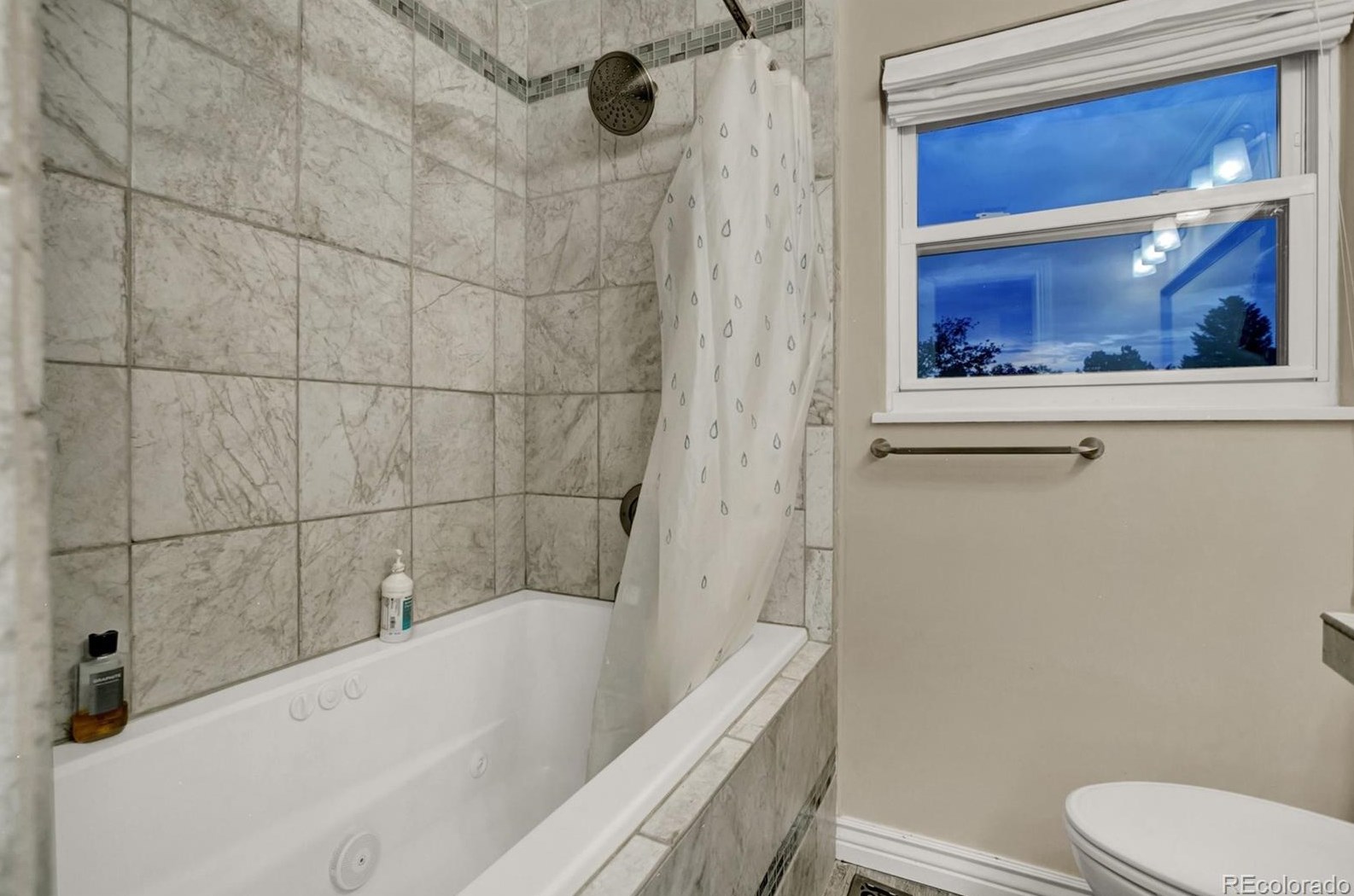 3209 Serendipity Cir, Colorado Springs CO 80917-3040 exterior