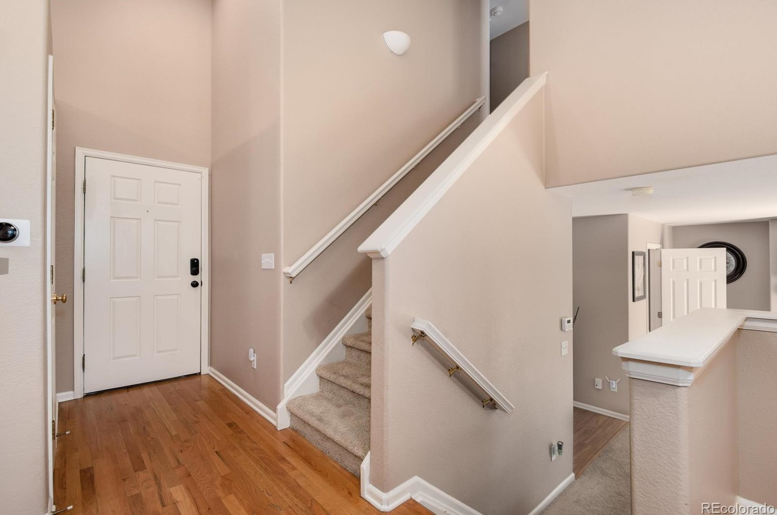 9820 Gatesbury Cir, Littleton CO  80126-6839 exterior