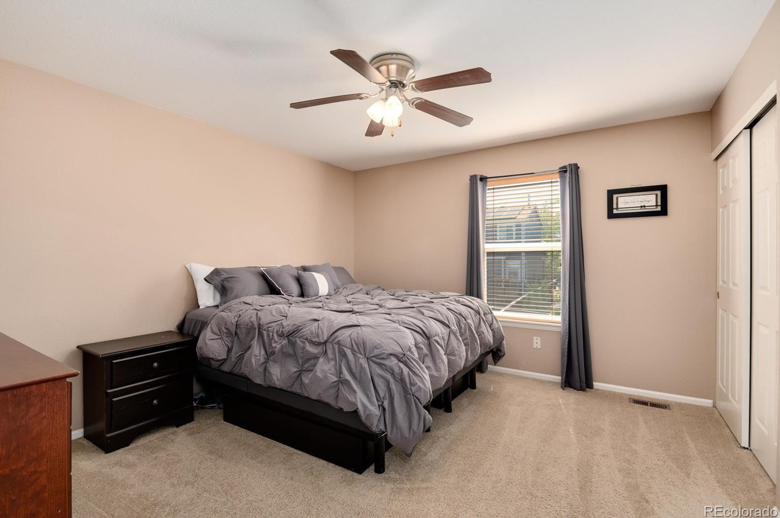 9820 Gatesbury Cir, Littleton CO  80126-6839 exterior