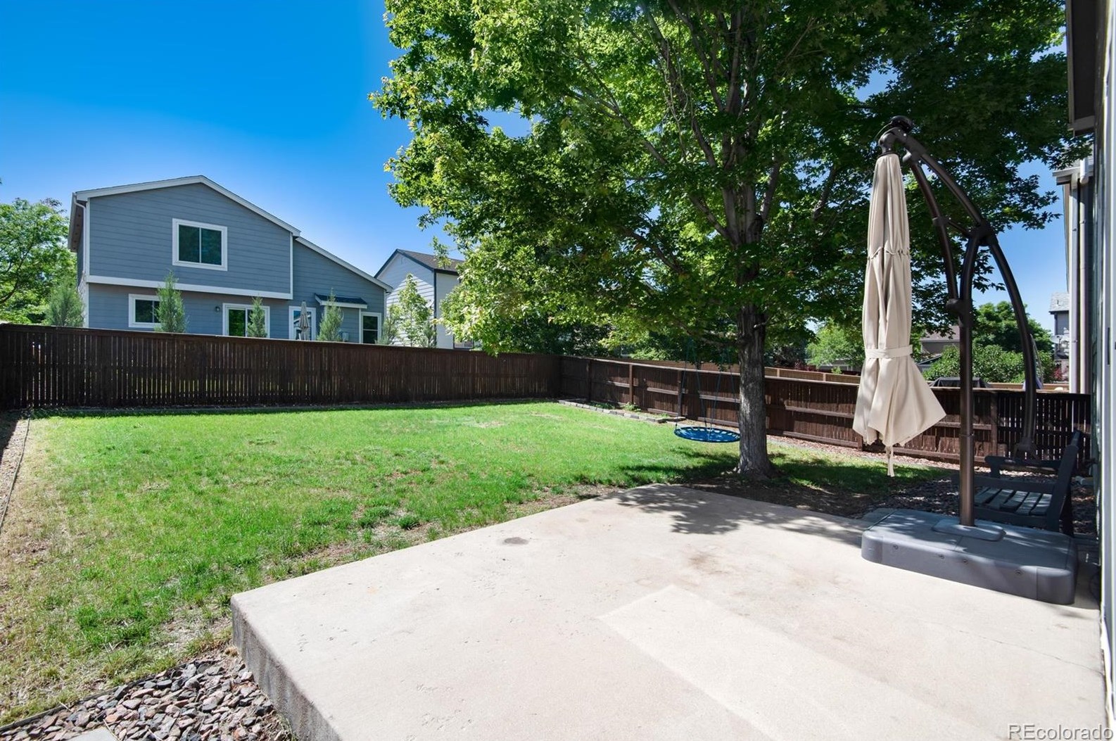 9820 Gatesbury Cir, Littleton CO  80126-6839 exterior