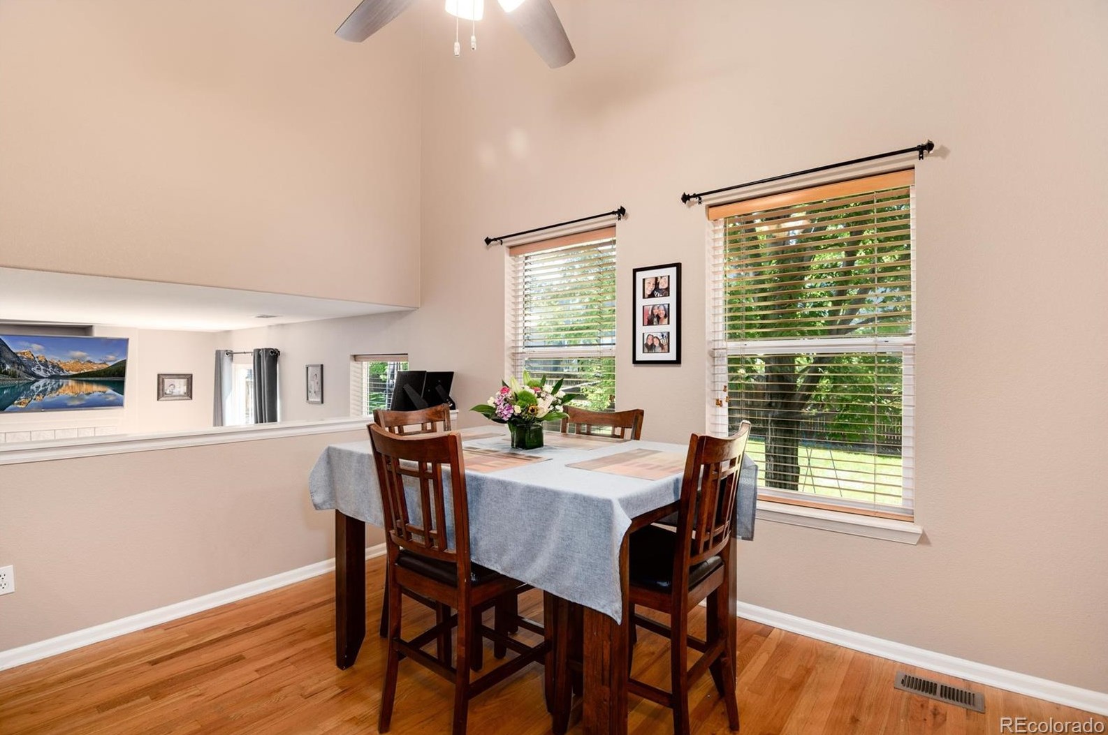 9820 Gatesbury Cir, Littleton CO  80126-6839 exterior