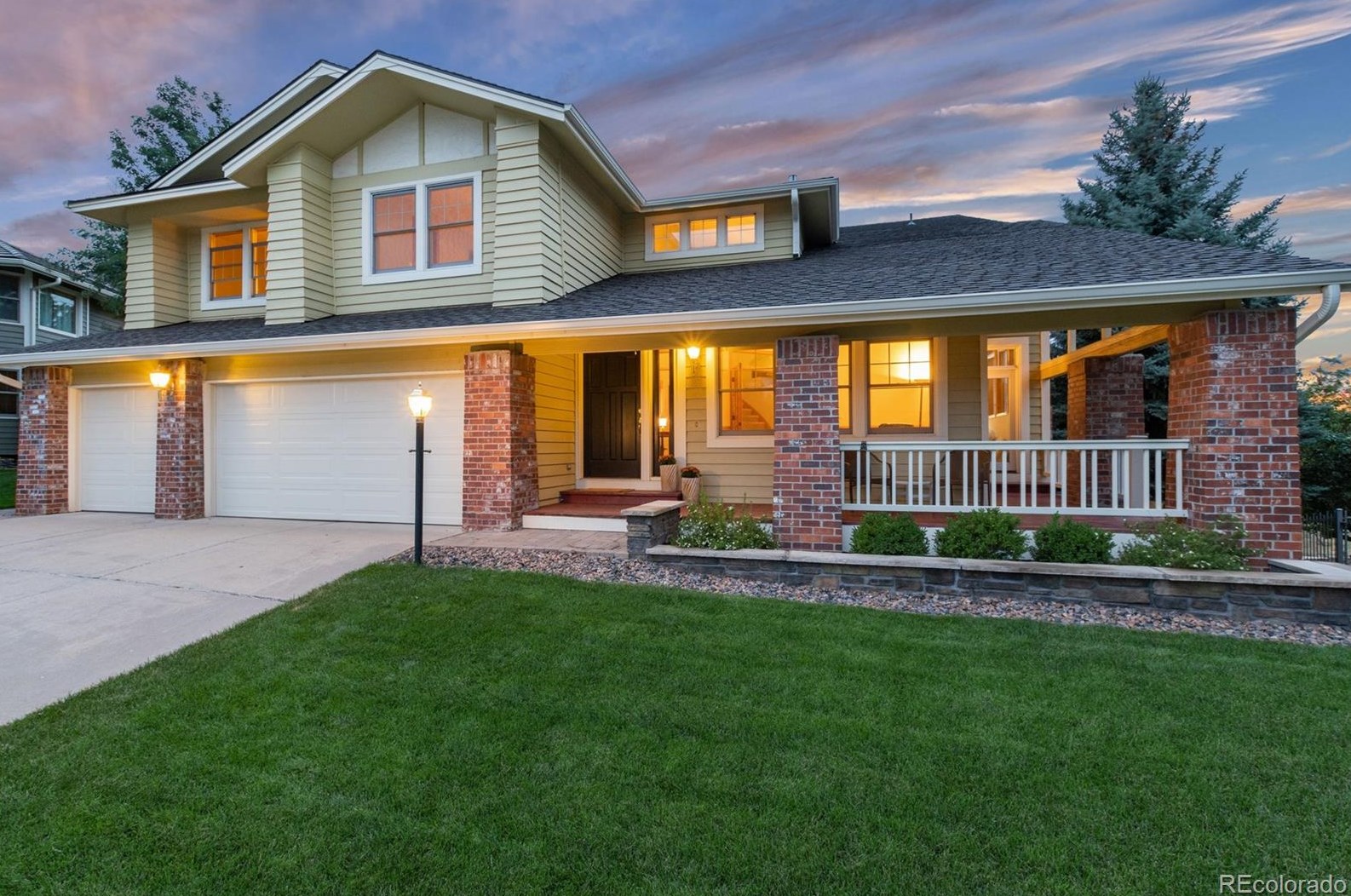 23 Amaranth Dr, Littleton CO 80127-2611 exterior