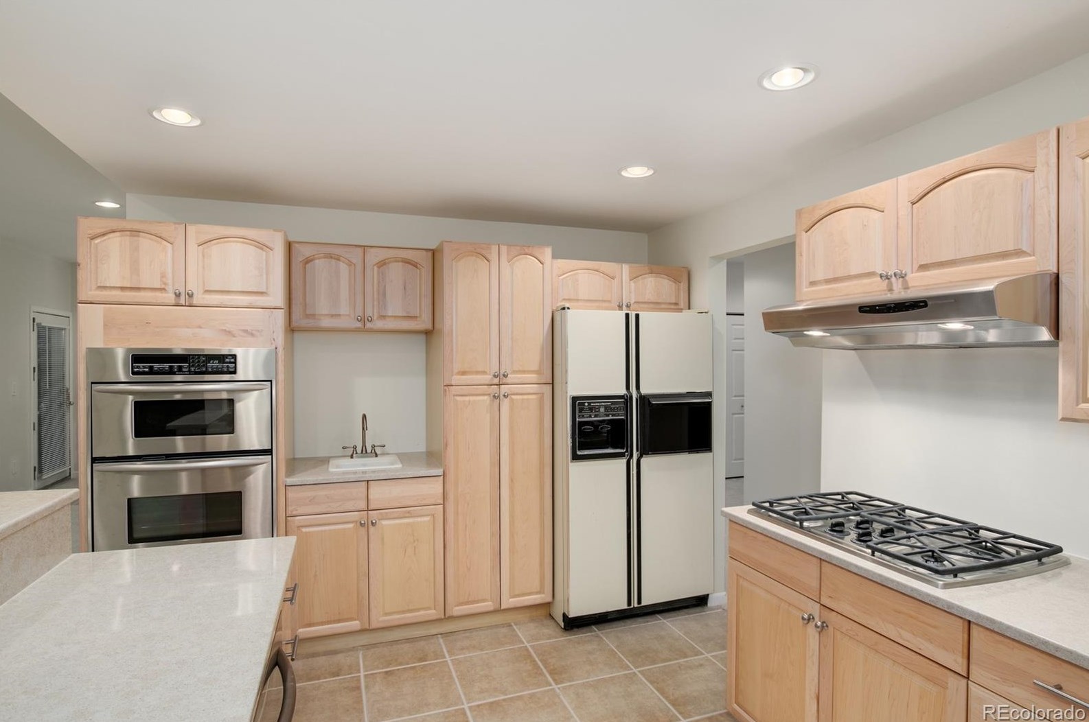 23 Amaranth Dr, Littleton CO 80127-2611 exterior