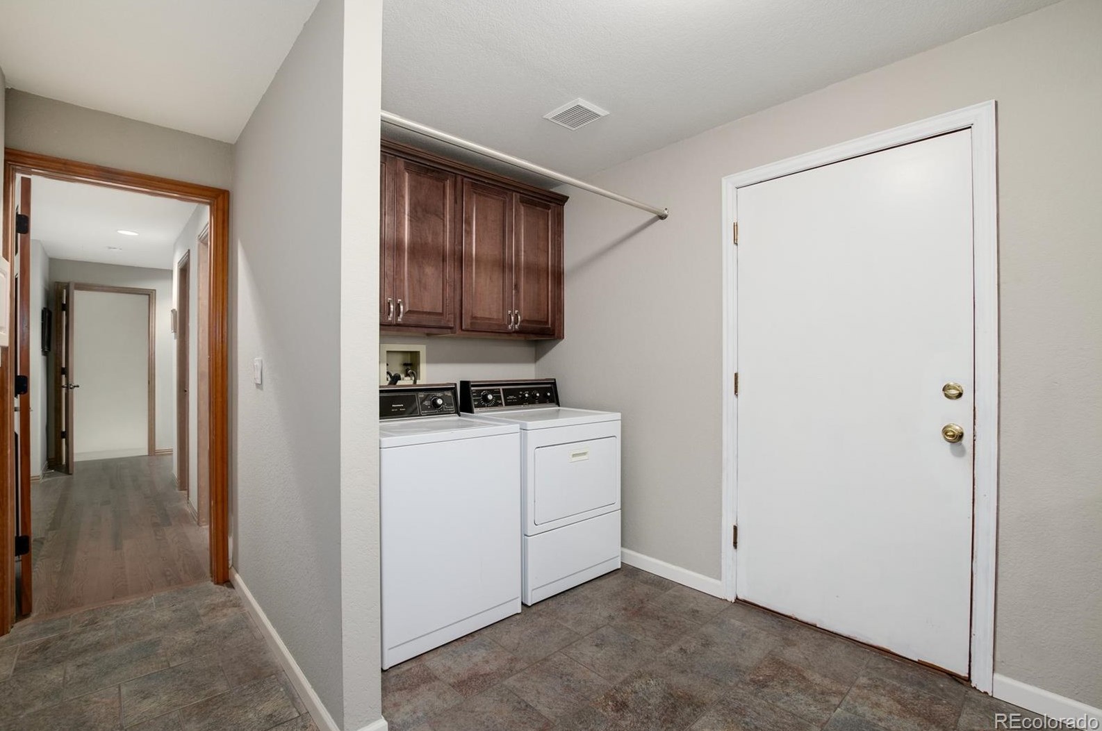 23 Amaranth Dr, Littleton CO 80127-2611 exterior