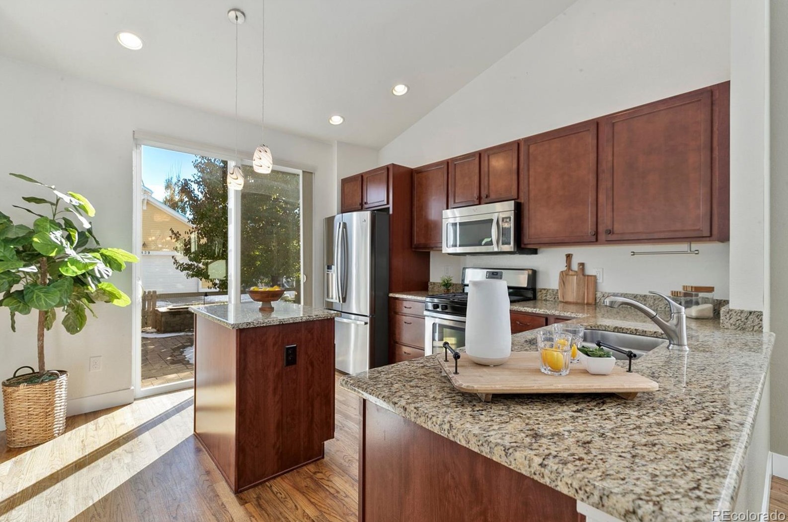 2844 Shadow Lake Rd, Lafayette CO  80026-8970 exterior