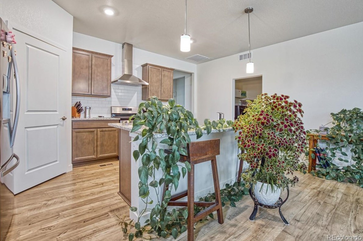 8810 Ferncrest St, Longmont CO  80504-3522 exterior