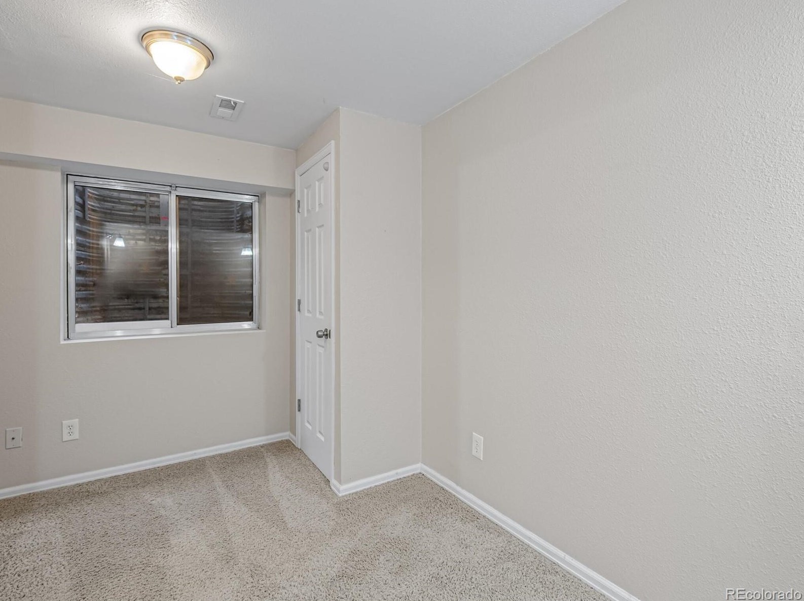 6071 Robb Way, Littleton CO 80127-4735 exterior