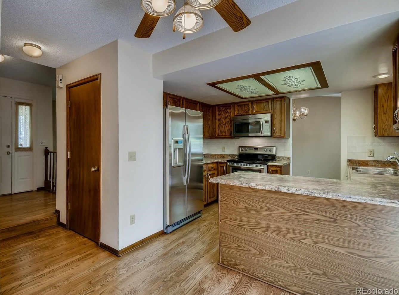 740 Pr Rdg Rd, Littleton CO 80126-2038 exterior