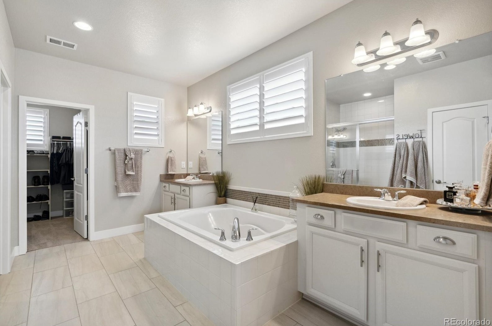 17439 94th Dr, Arvada CO  80007 exterior