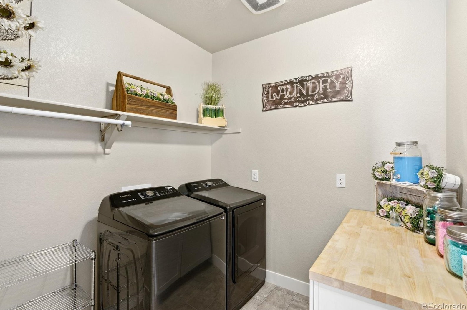 17439 94th Dr, Arvada CO  80007 exterior