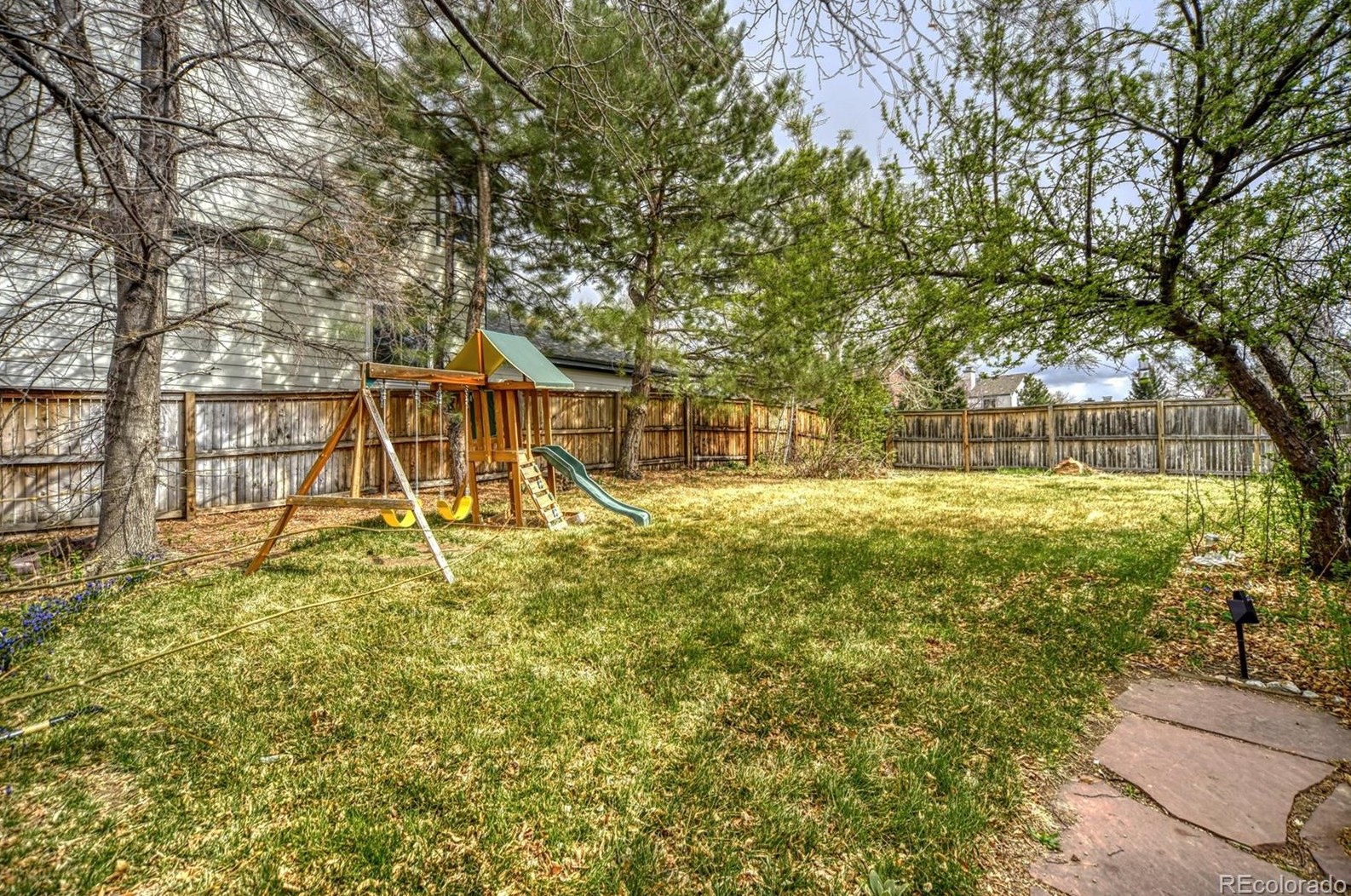 9260 Buttonhill Ct, Littleton CO 80130-4423 exterior