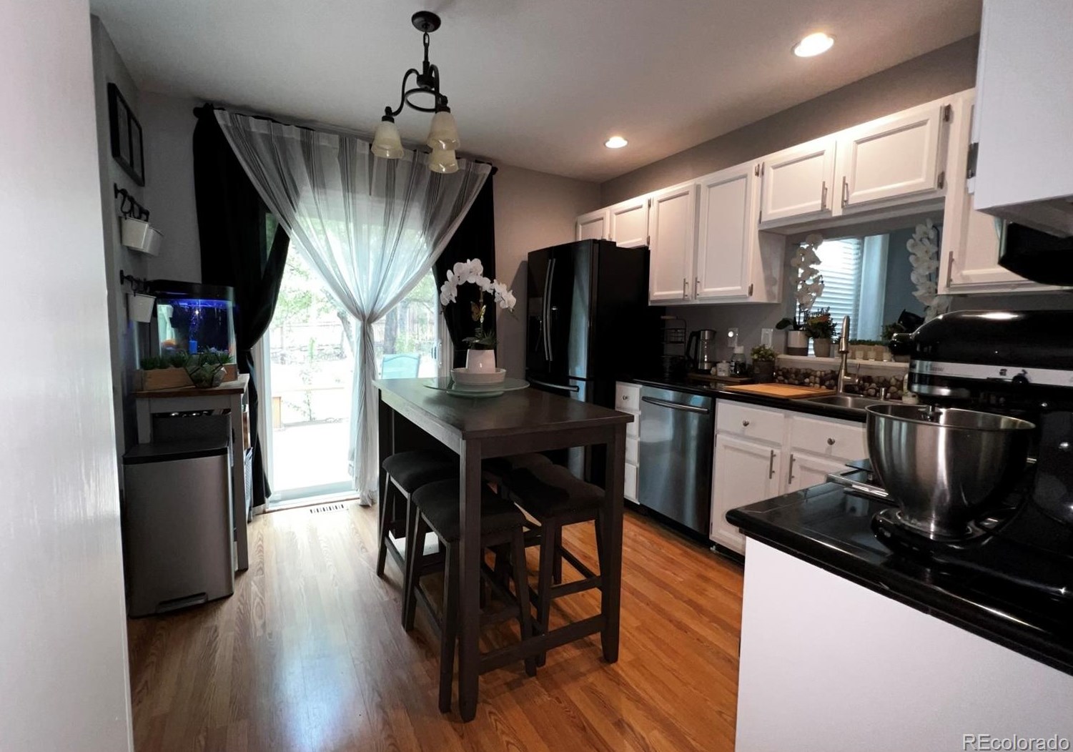 9260 Buttonhill Ct, Littleton CO 80130-4423 exterior