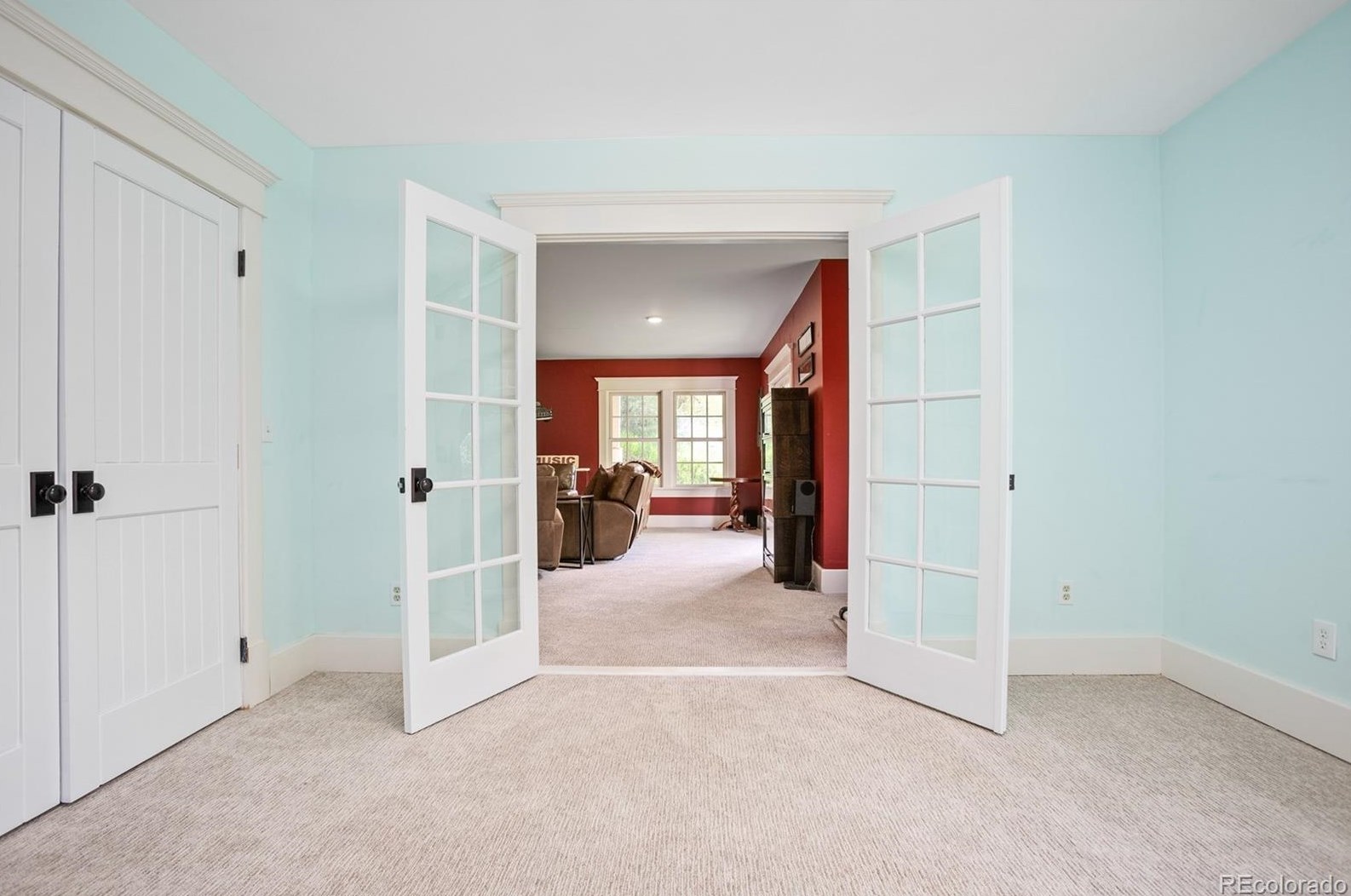 15 Nob St, Steamboat Springs CO  80487-4911 exterior