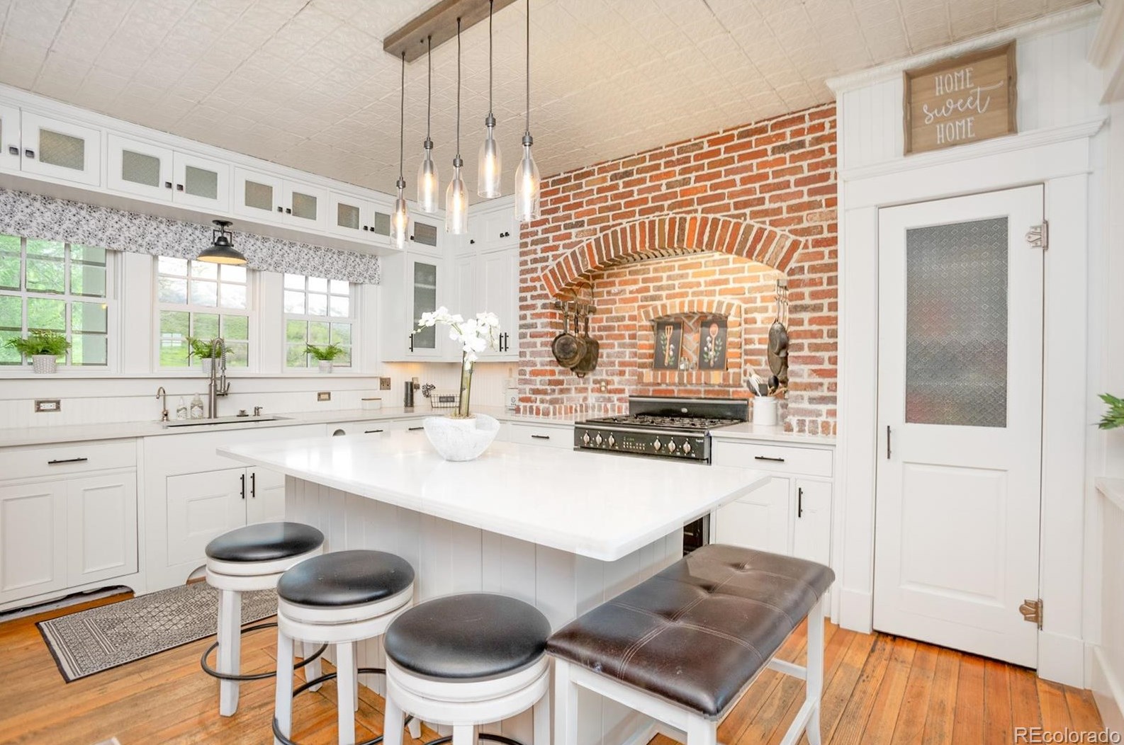 15 Nob St, Steamboat Springs CO  80487-4911 exterior