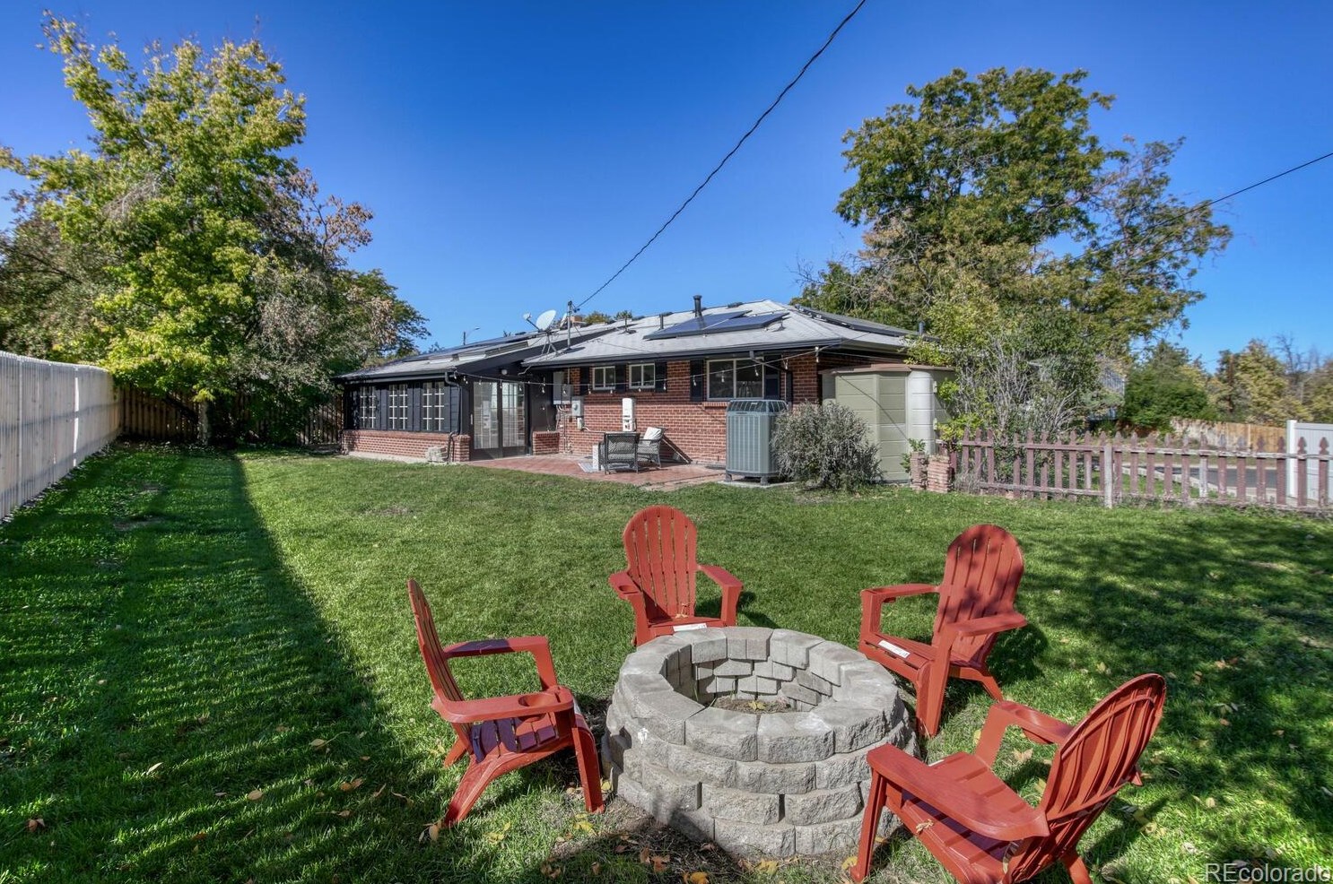 6728 Arapahoe Dr, Littleton CO  80120-3762 exterior