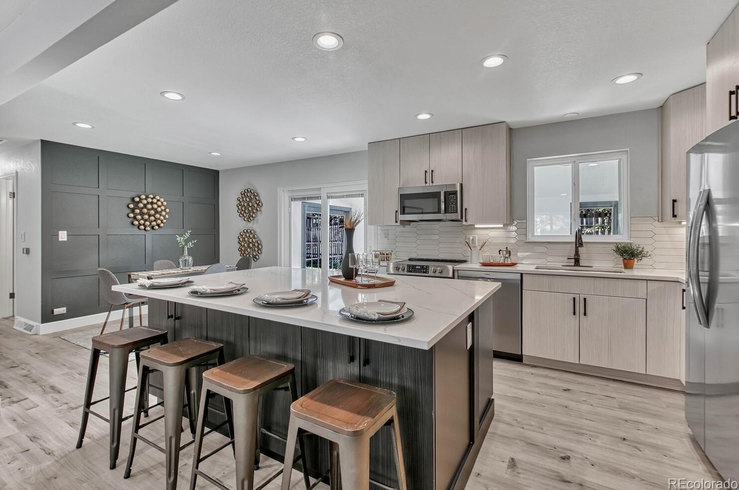 6728 Arapahoe Dr, Littleton CO  80120-3762 exterior